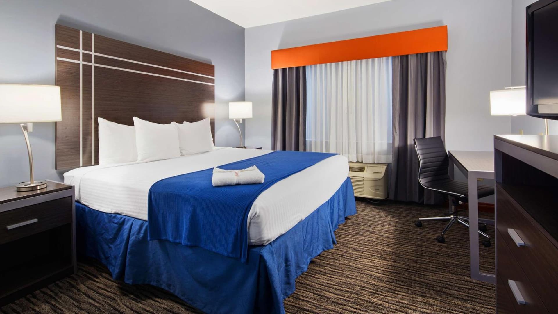 Best Western Elkhart Inn & Suites property views in Elkhart, IN — gallery photo 3
