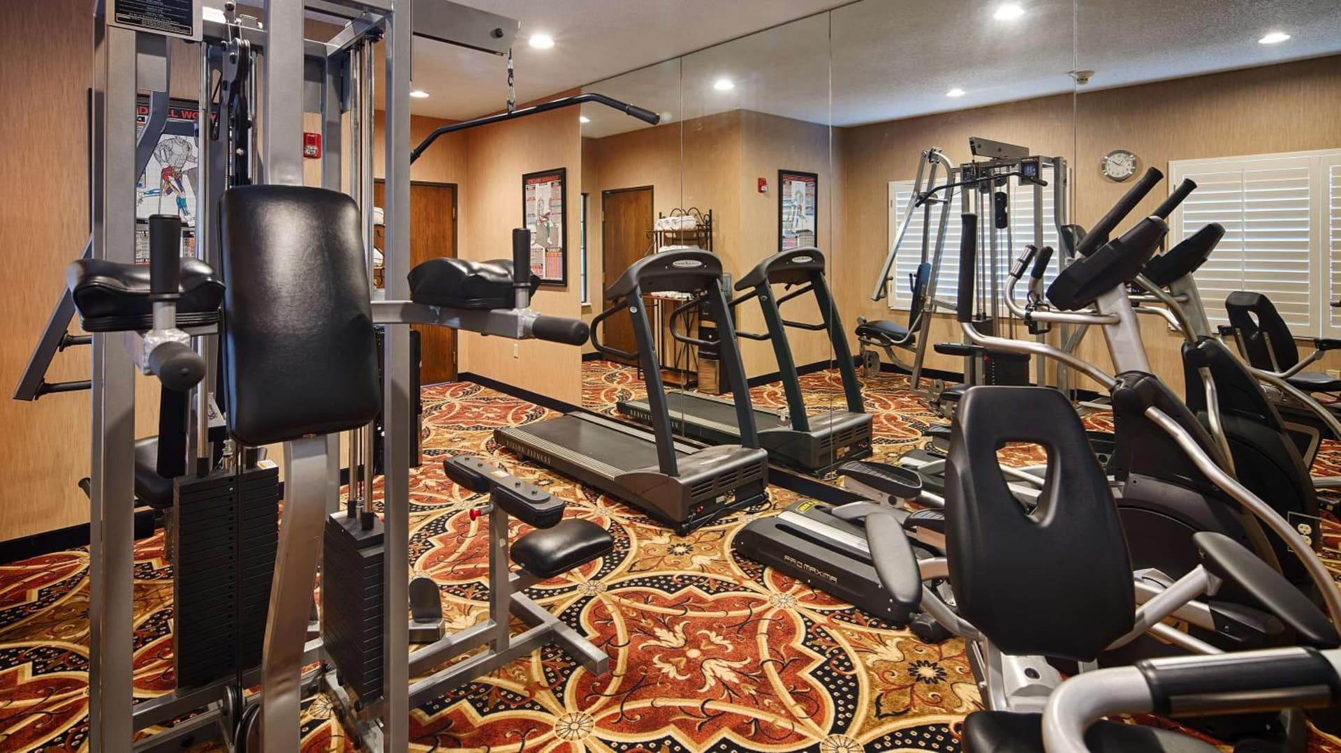 Best Western Plus Southpark Inn & Suites gallery photo in Tyler, TX — image 23