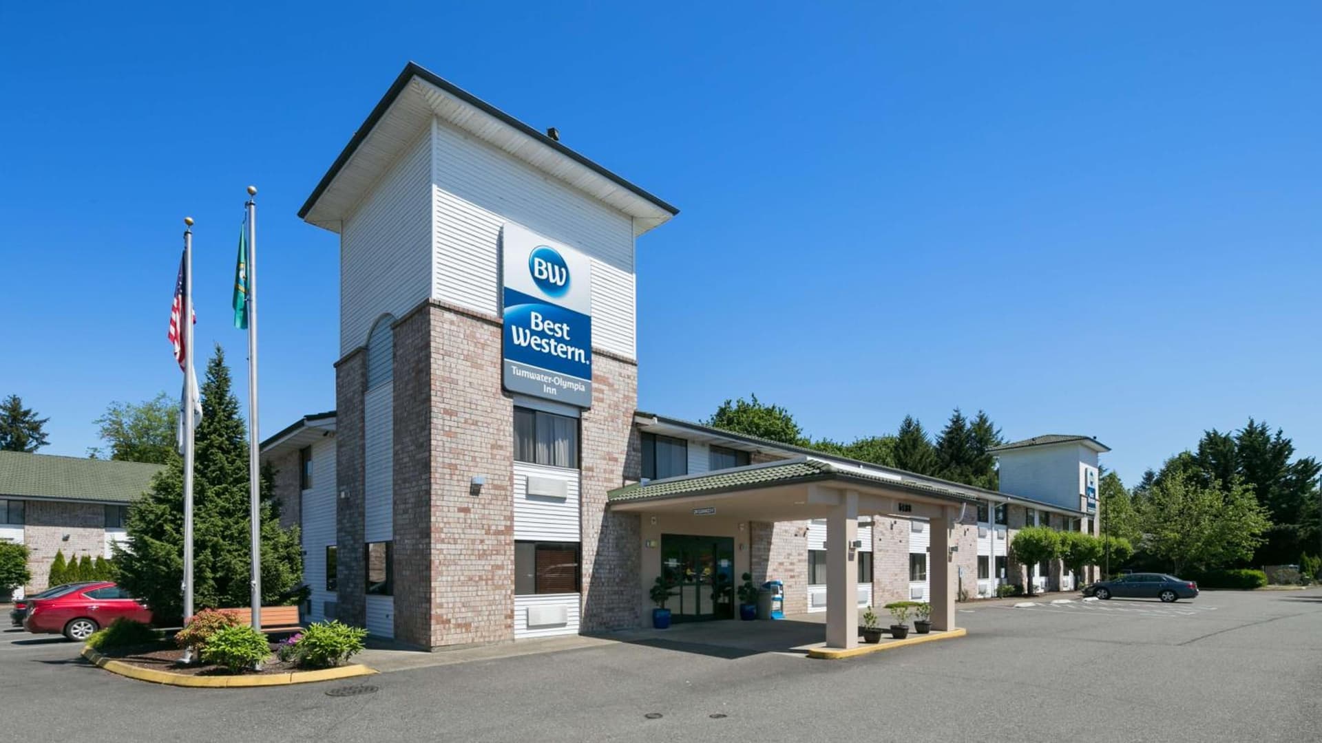 Best Western Tumwater-Olympia Inn featured exterior or lobby in Tumwater, WA — similar hotel