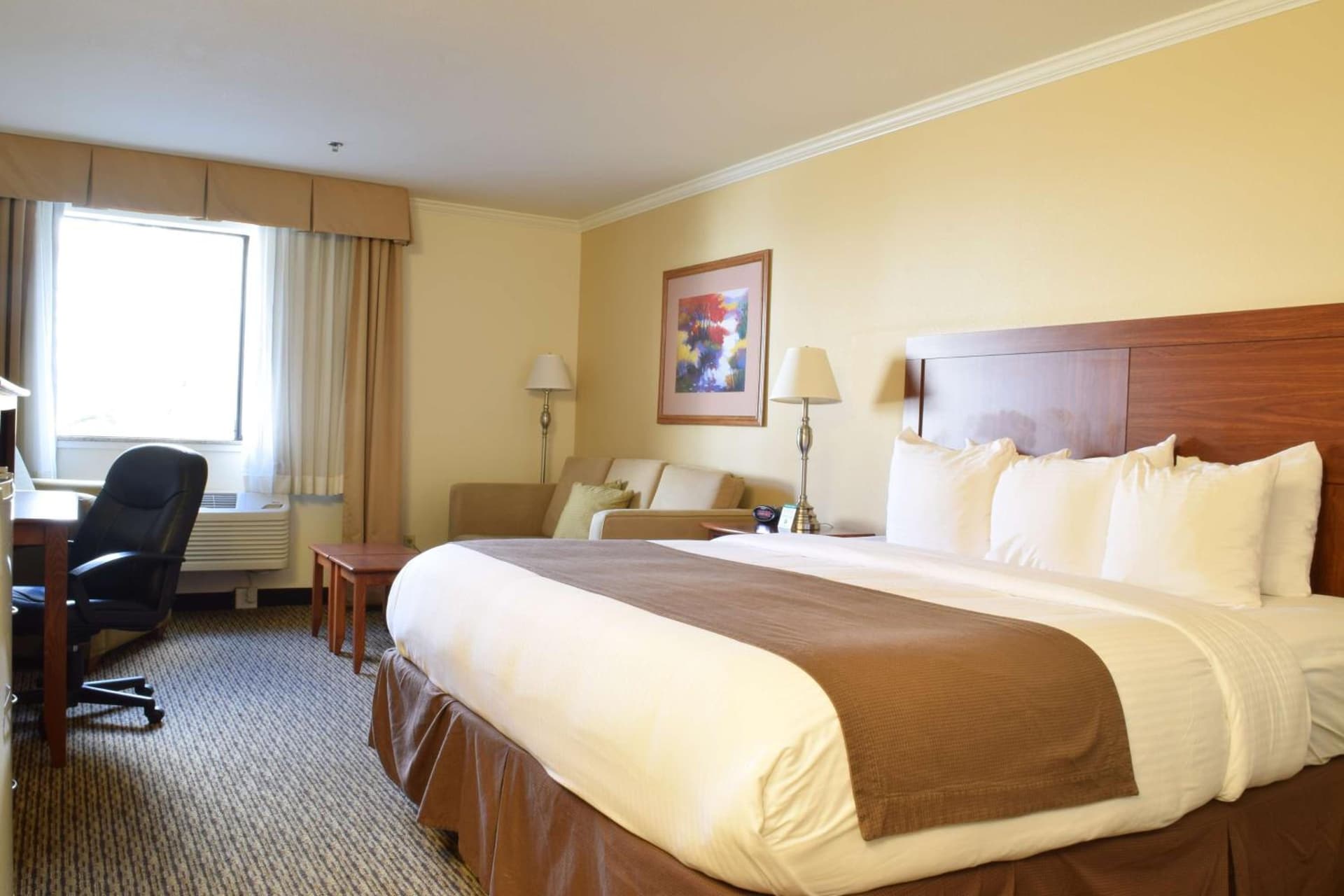 Best Western Tumwater-Olympia Inn gallery photo in Tumwater, WA — image 21