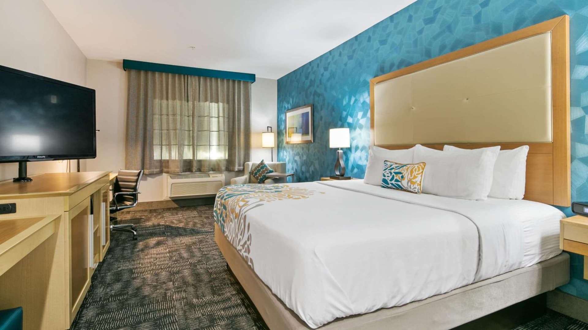 Best Western Plus Houston Atascocita Inn & Suites gallery photo in Humble, TX — image 35