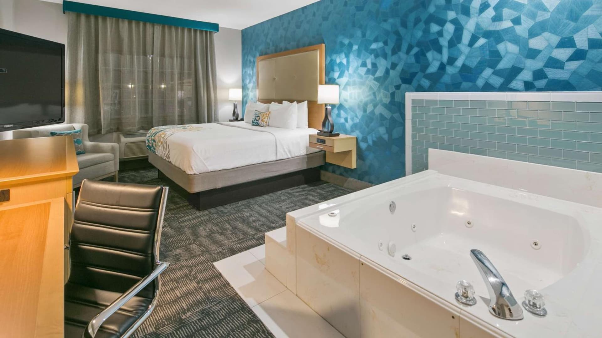 Best Western Plus Houston Atascocita Inn & Suites gallery photo in Humble, TX — image 26