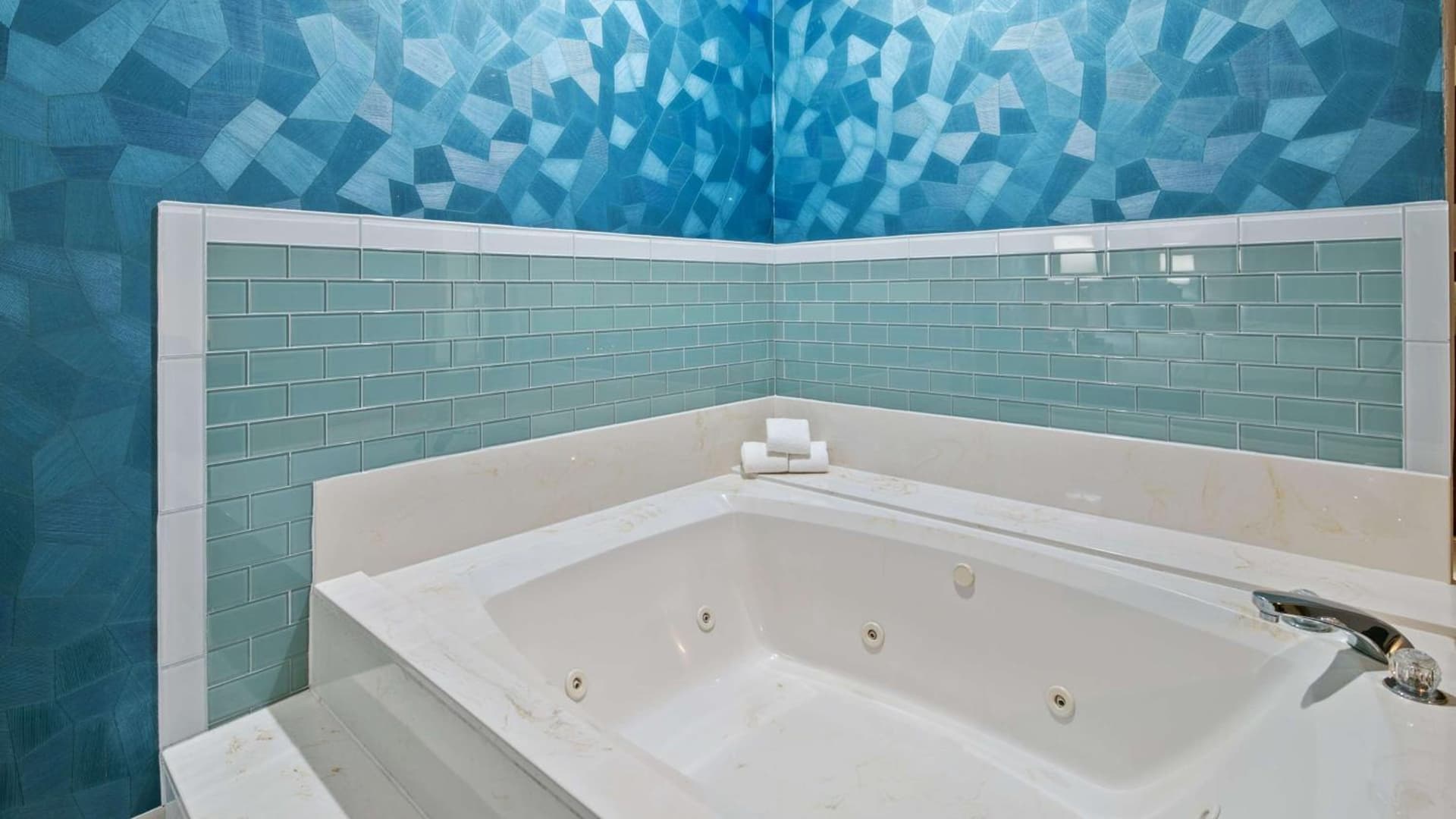 Best Western Plus Houston Atascocita Inn & Suites gallery photo in Humble, TX — image 17