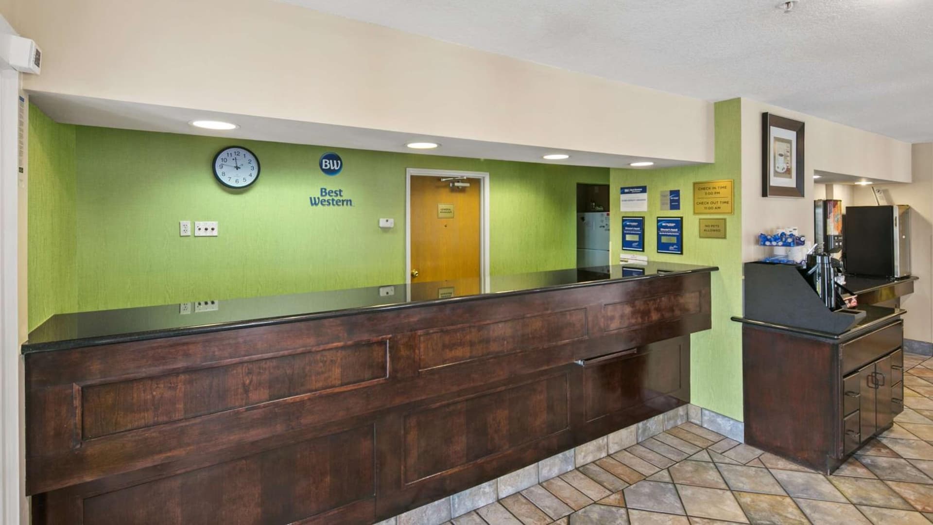 Best Western San Marcos interior in San Marcos, TX — gallery photo 2