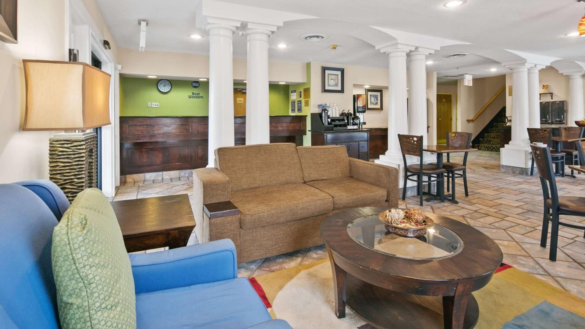 Best Western San Marcos property views in San Marcos, TX — gallery photo 3