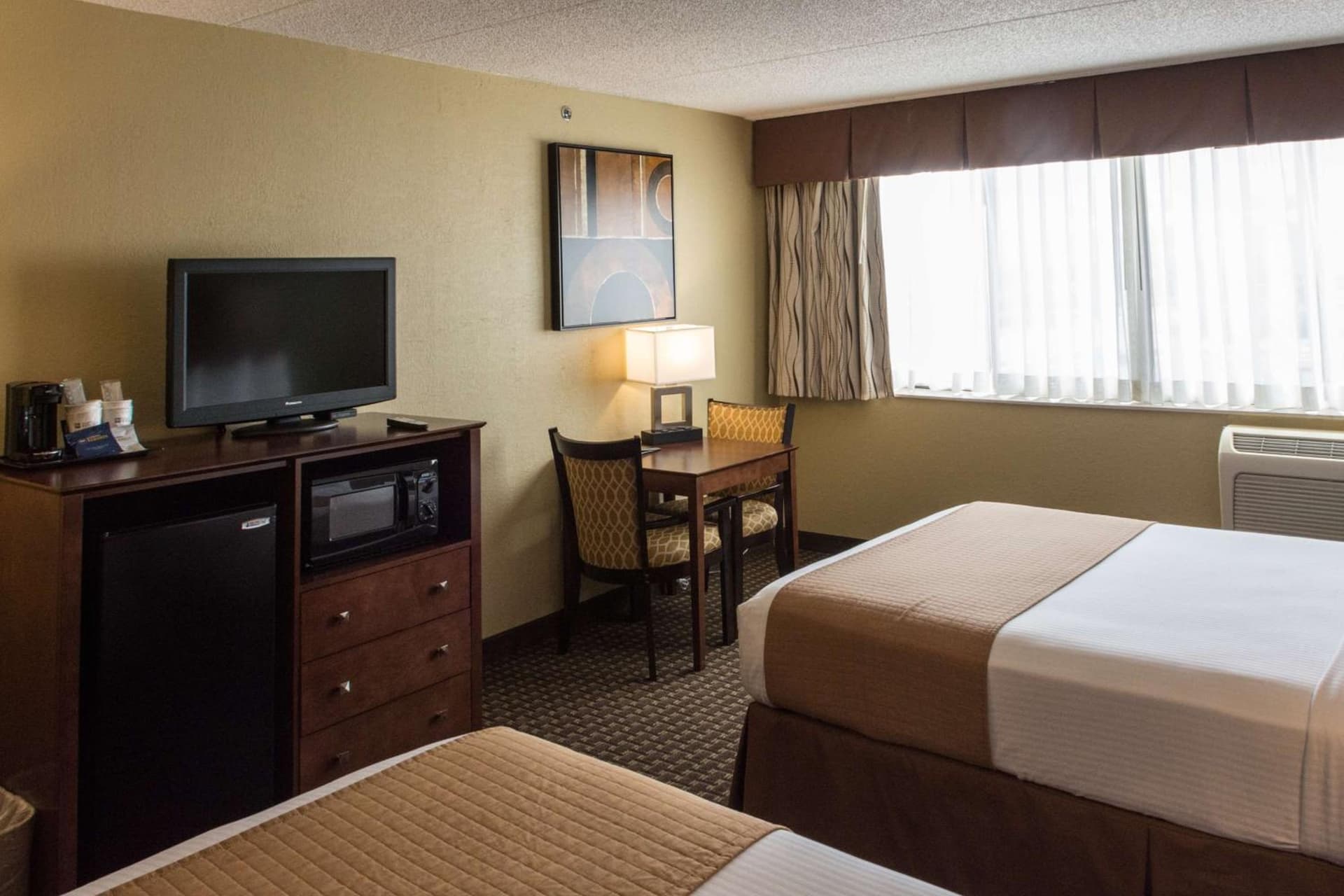 Best Western Executive Inn Kenosha - Pleasant Prairie gallery photo in Kenosha, WI — image 31