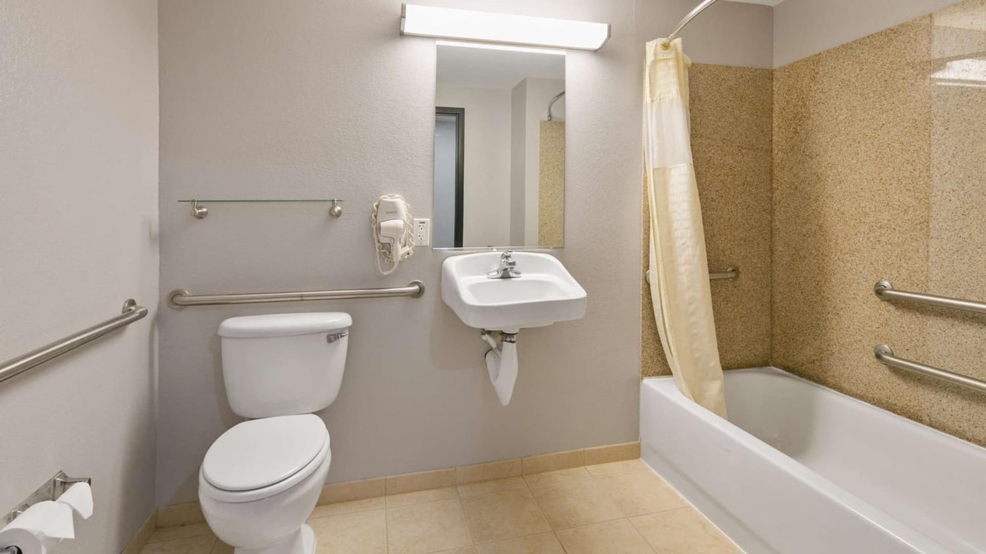 Best Western Harker Heights interior in Harker Heights, TX — gallery photo 2