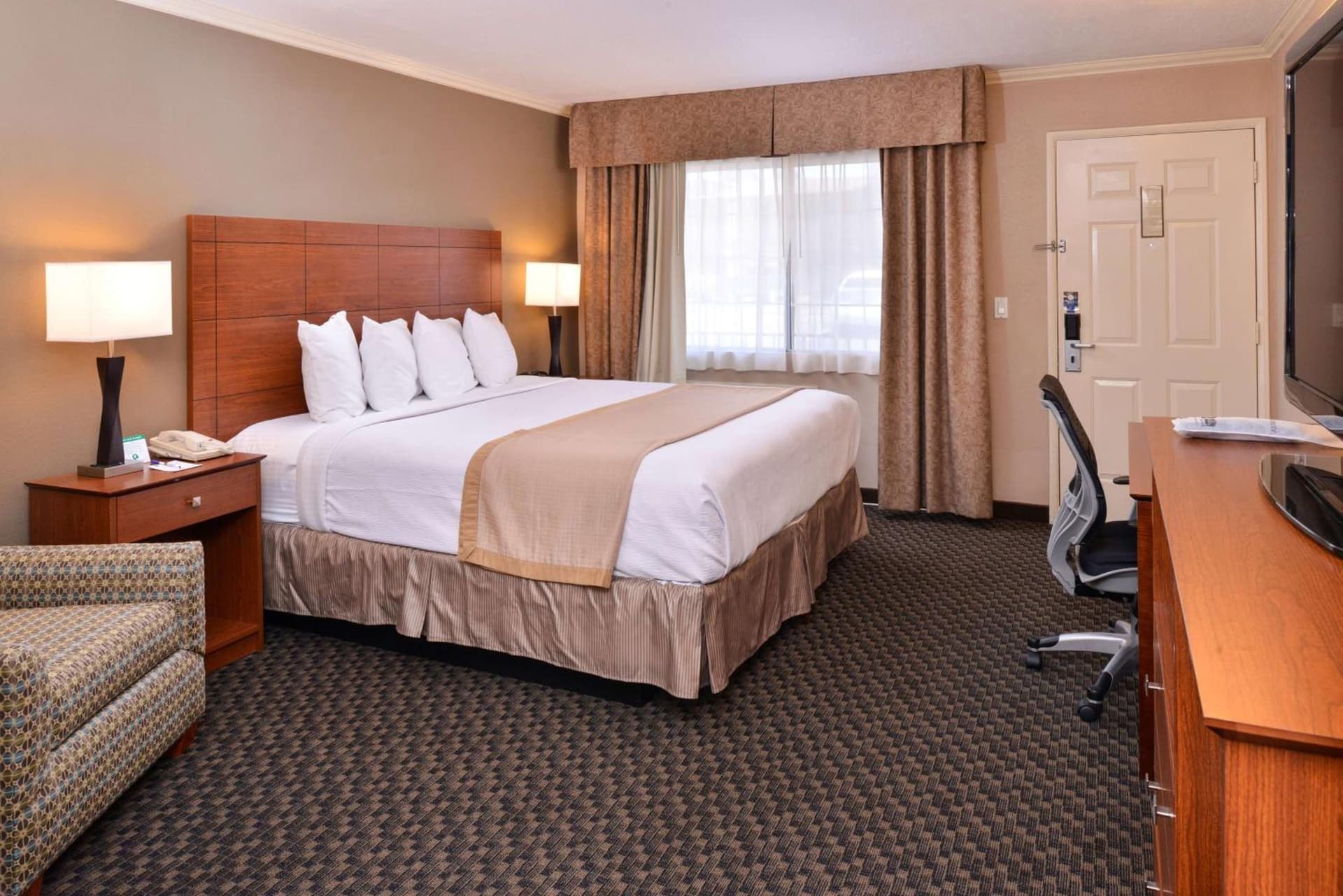Best Western Oxnard Inn gallery photo in Oxnard, CA — image 24
