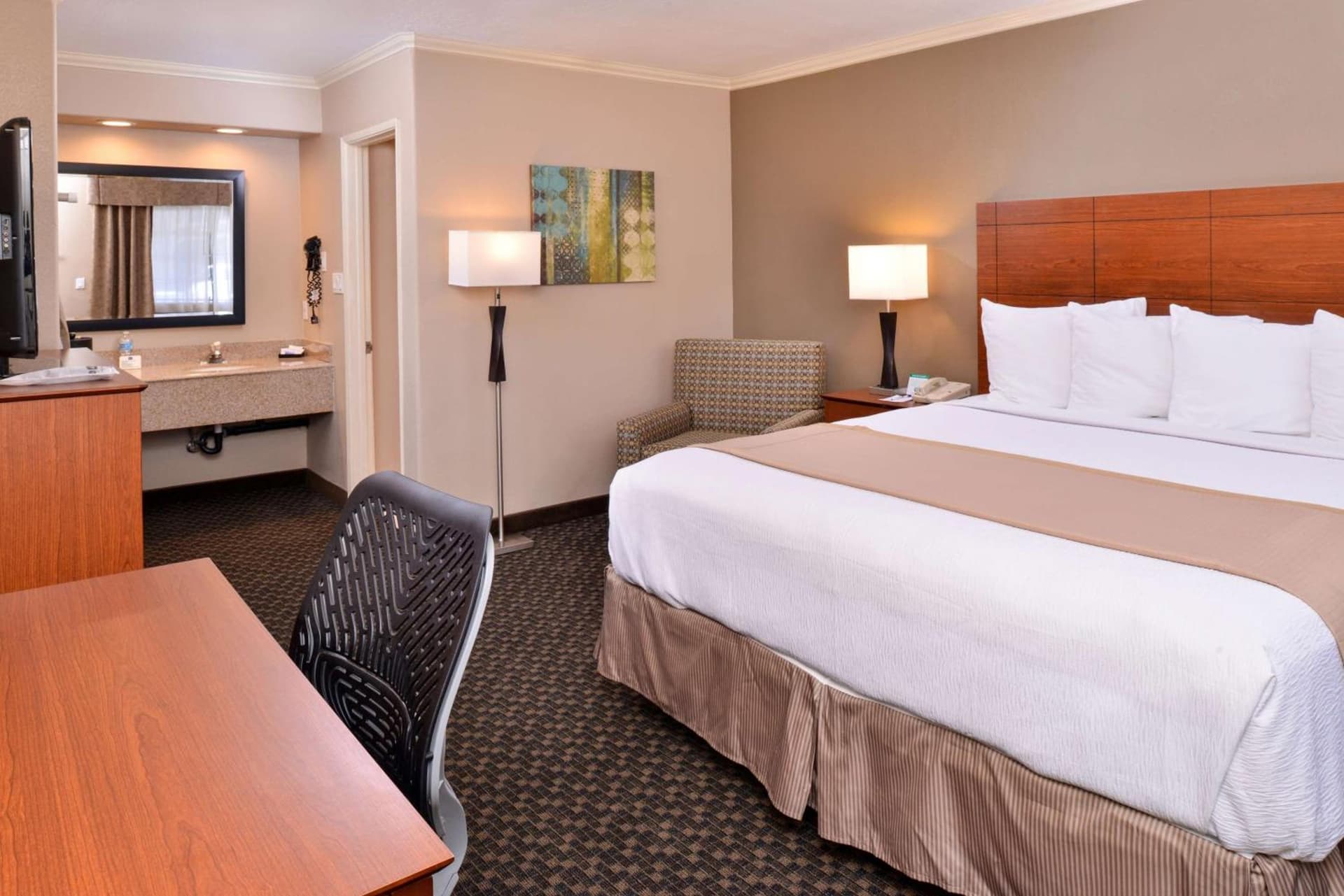 Best Western Oxnard Inn gallery photo in Oxnard, CA — image 41