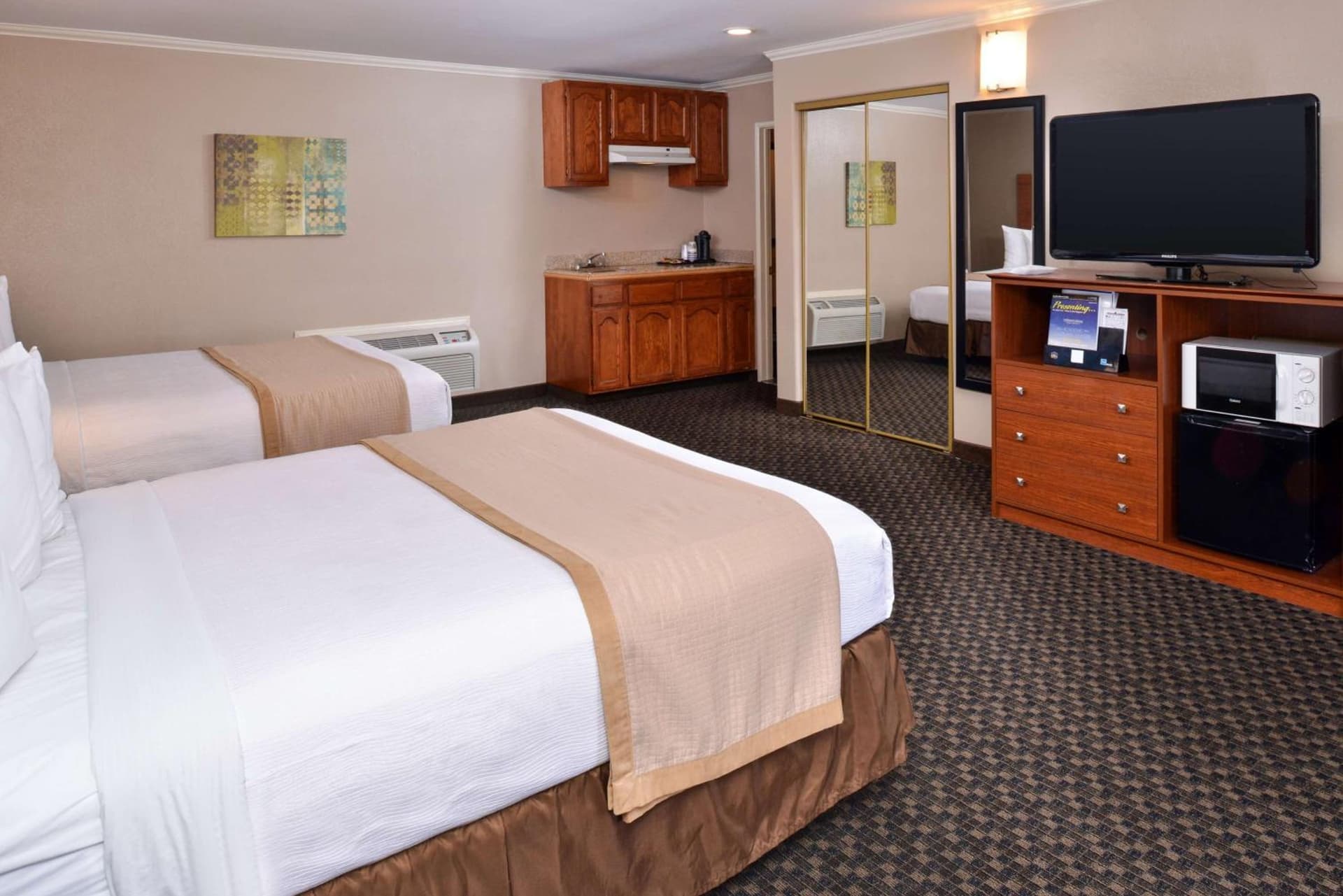 Best Western Oxnard Inn gallery photo in Oxnard, CA — image 35