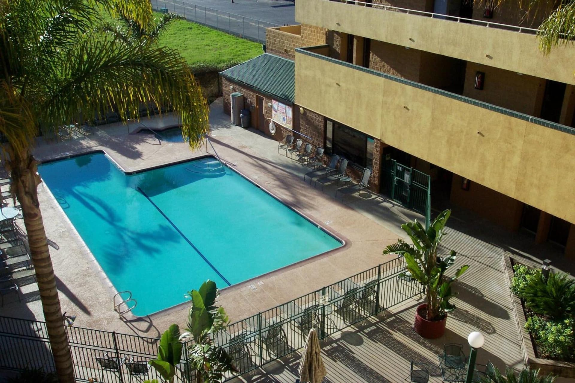 Radisson Hotel Santa Maria gallery photo in Santa Maria, CA — image 7