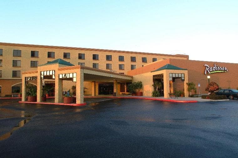 Radisson Hotel Santa Maria gallery photo in Santa Maria, CA — image 4