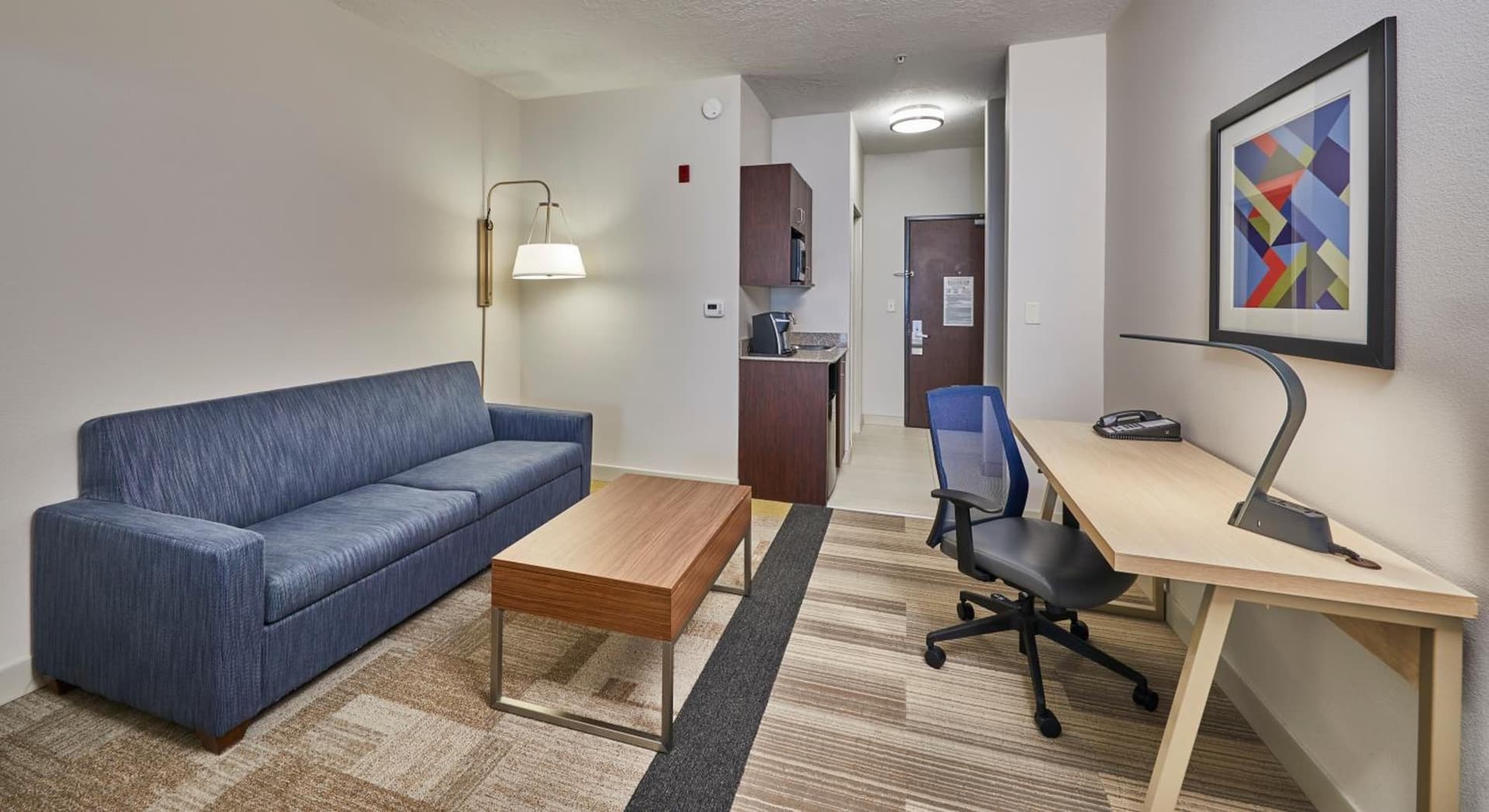 Holiday Inn Express Hotel & Suites Medford-Central Point by IHG gallery photo in Central Point, OR — image 4