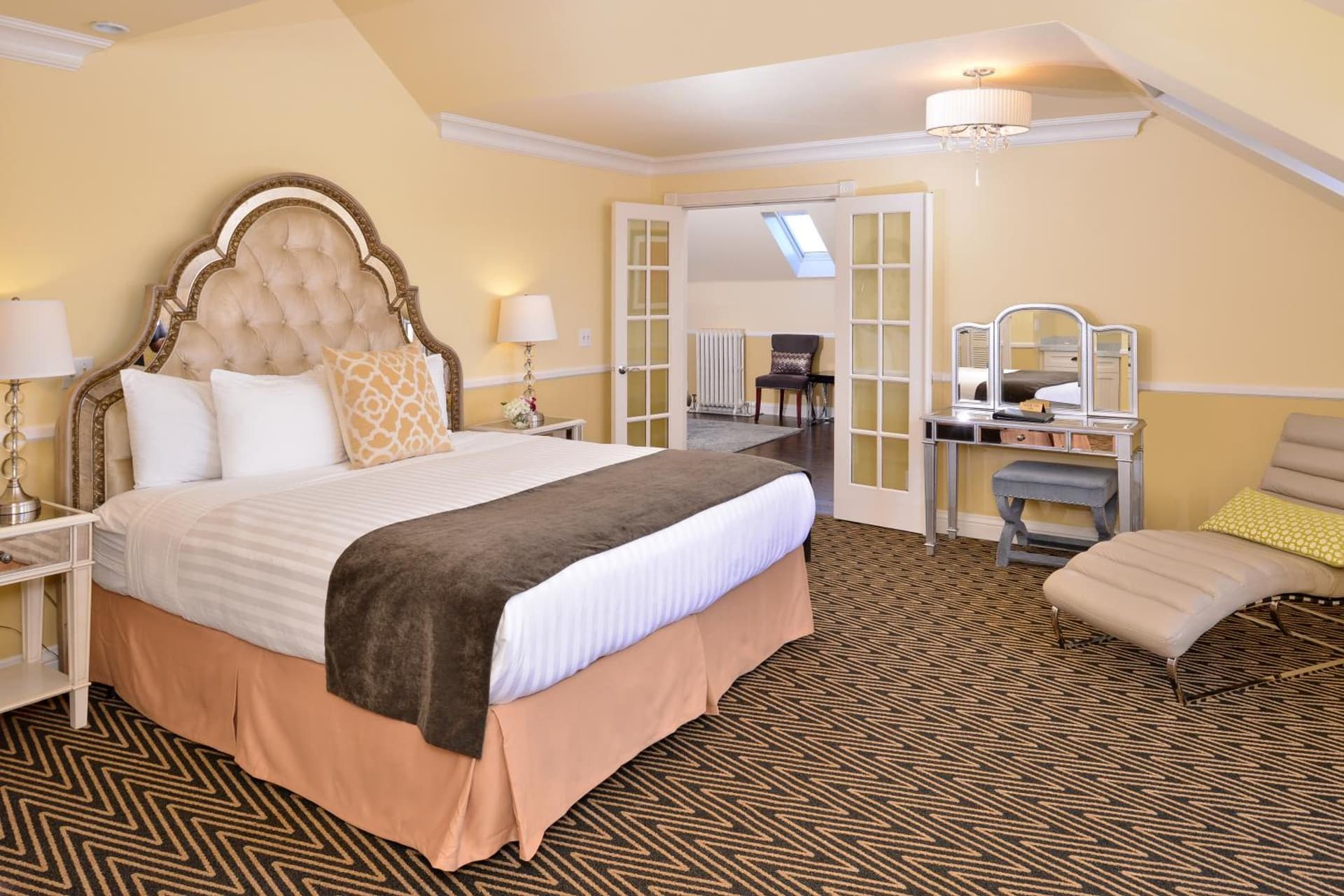 Majestic Inn and Spa gallery photo in Anacortes, WA — image 5
