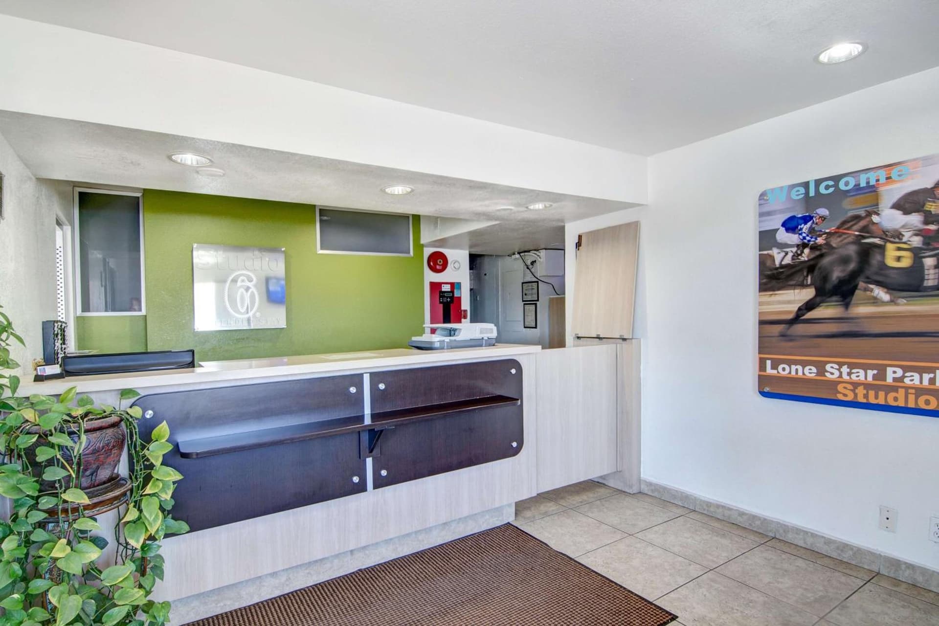Studio 6-Grand Prairie, TX gallery photo in Grand Prairie, TX — image 20