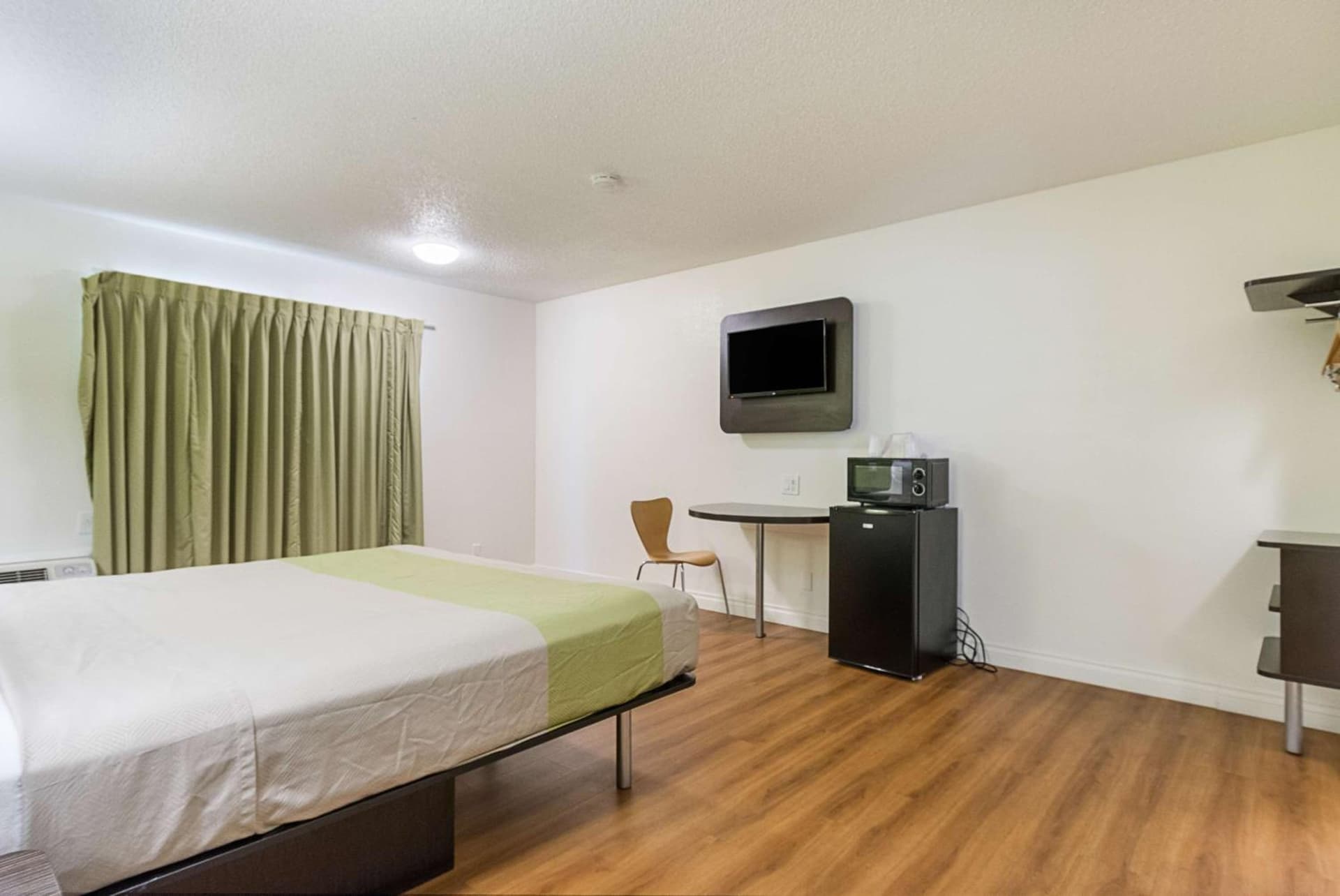 Motel 6-Santa Maria, CA - South gallery photo in Santa Maria, CA — image 20
