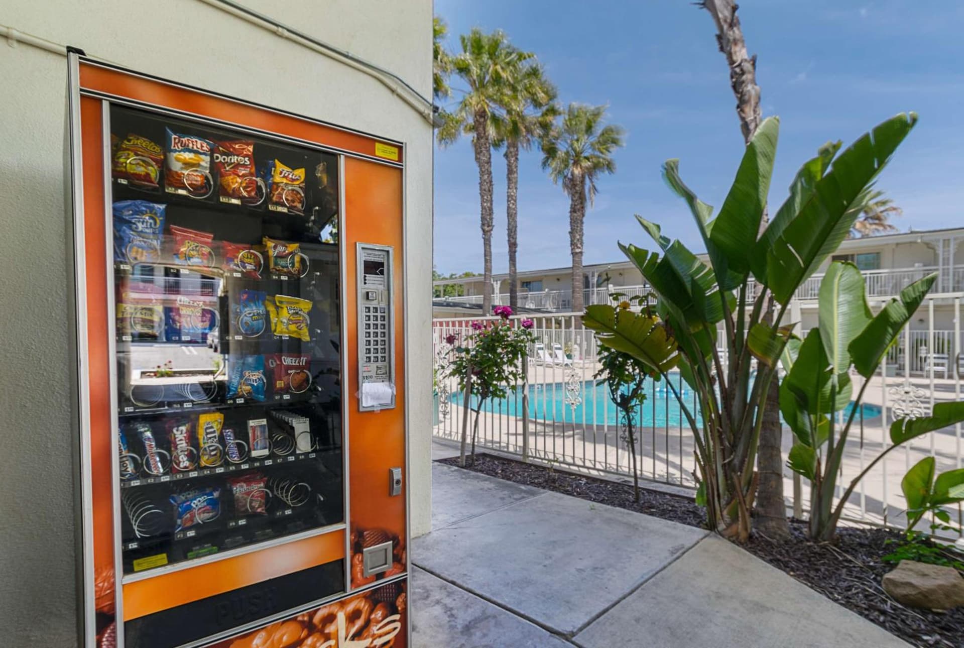 Motel 6-Santa Maria, CA - South gallery photo in Santa Maria, CA — image 6