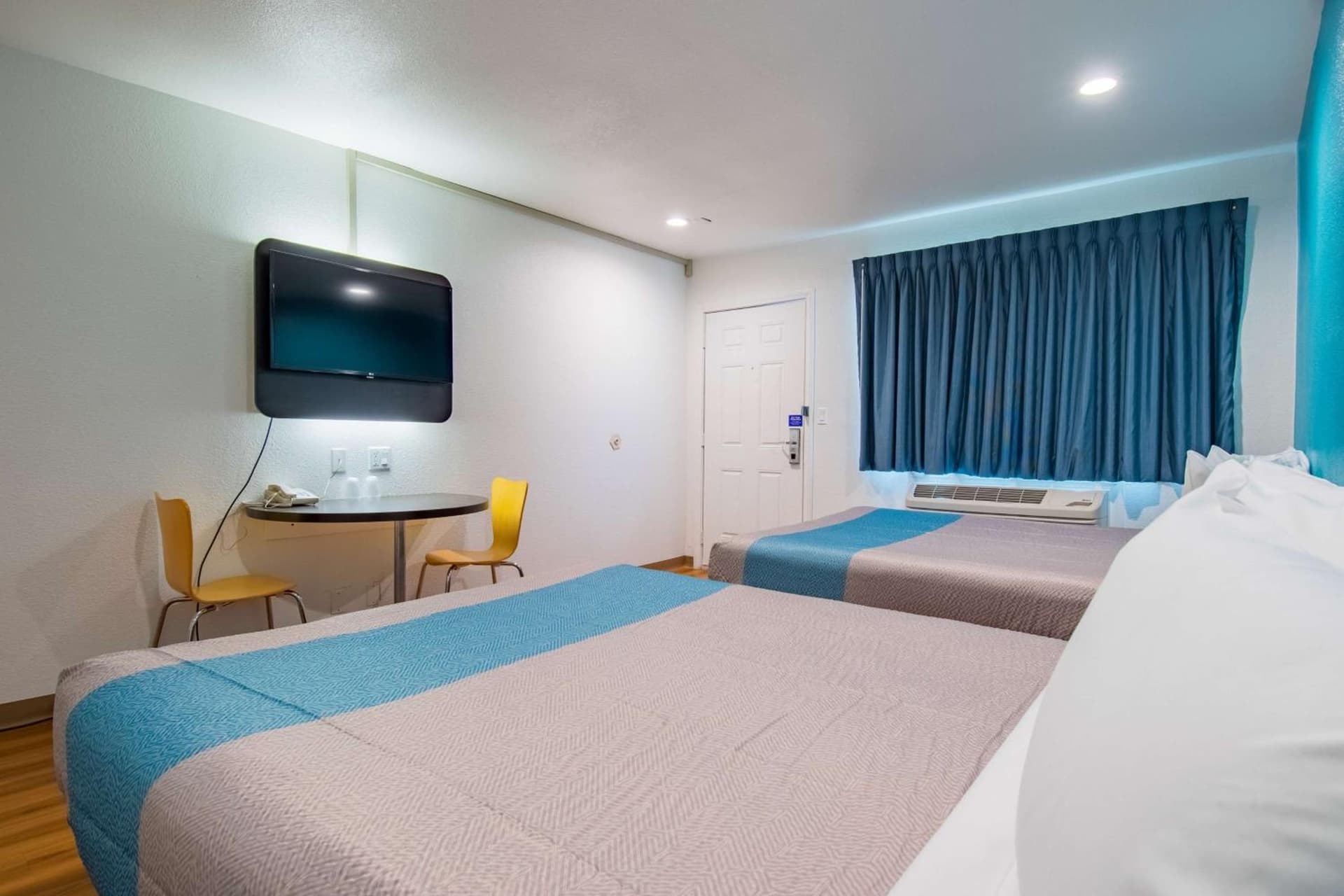 Motel 6-San Bernardino, CA - Downtown gallery photo in San Bernardino, CA — image 28