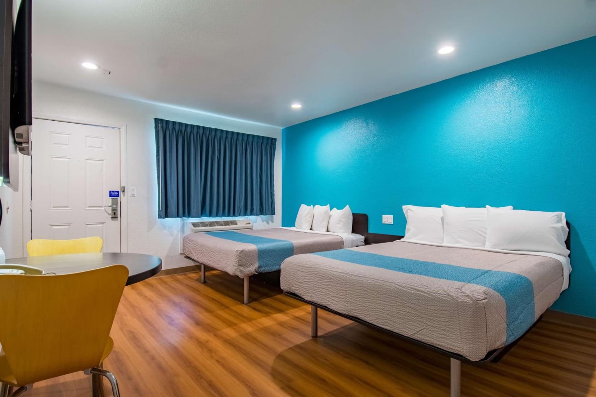 Motel 6-San Bernardino, CA - Downtown gallery photo in San Bernardino, CA — image 13