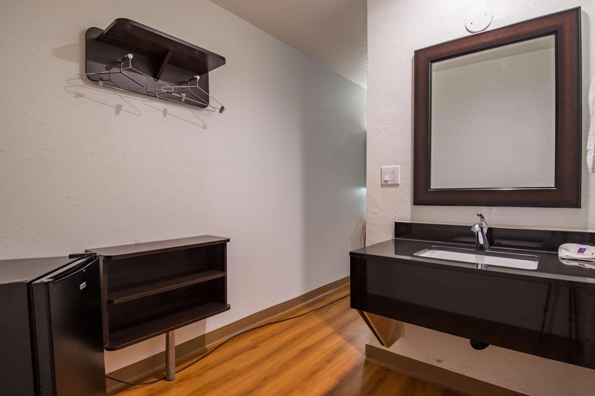 Motel 6-San Bernardino, CA - Downtown gallery photo in San Bernardino, CA — image 23