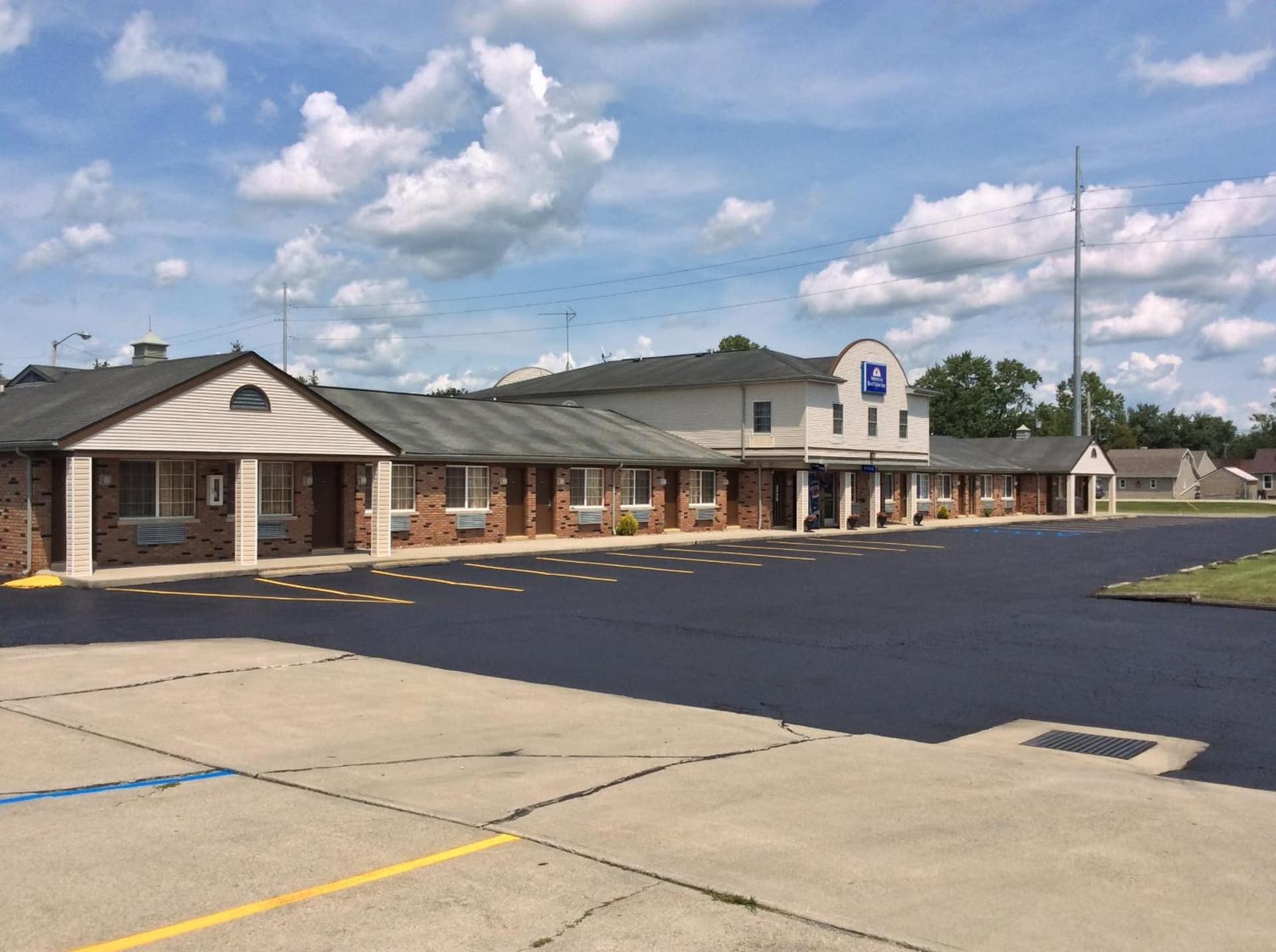 Americas Best Value Inn of Decatur property views in Decatur, IN — gallery photo 3