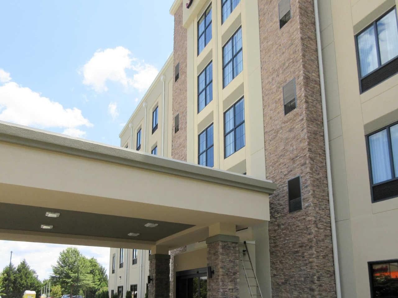 Comfort Suites Piedmont - Greenville South interior in Piedmont, SC — gallery photo 2