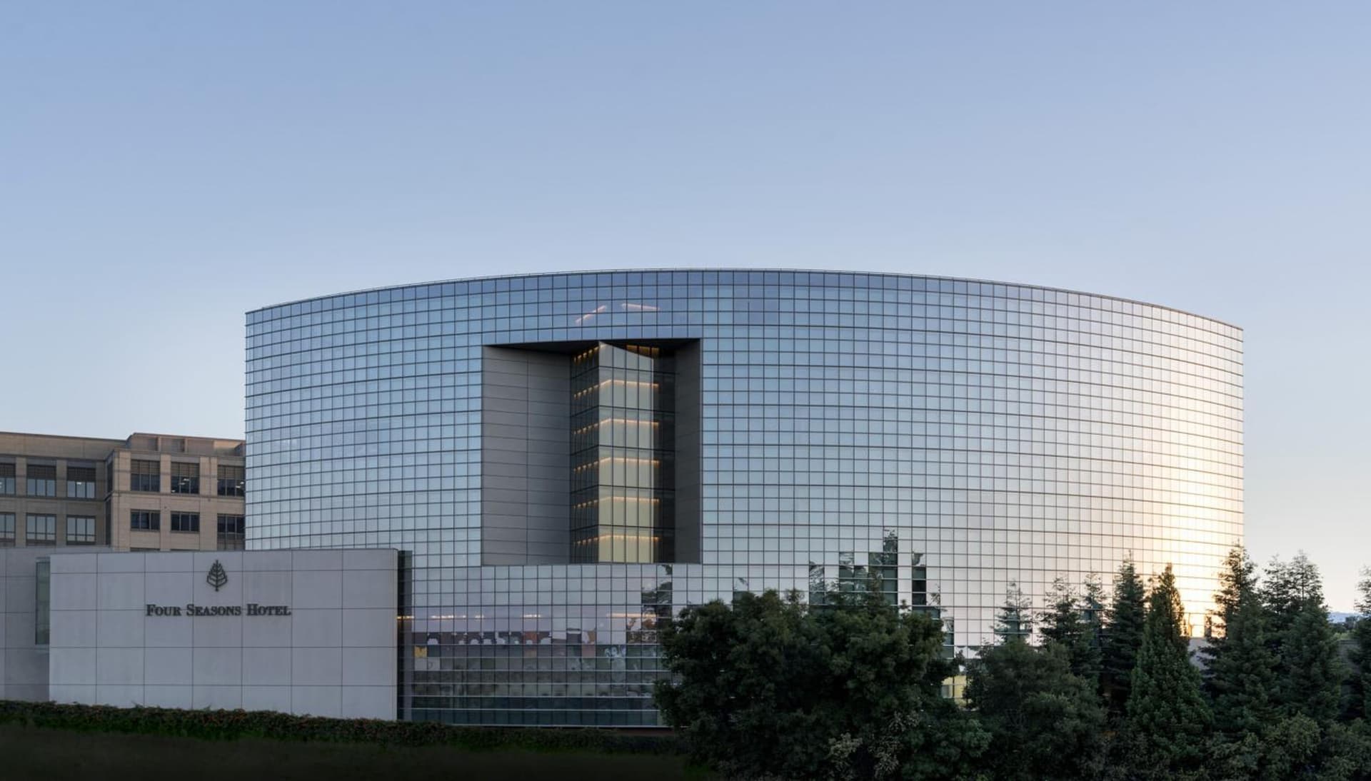Four Seasons Hotel Silicon Valley at East Palo Alto featured exterior or lobby in Palo Alto, CA — similar hotel