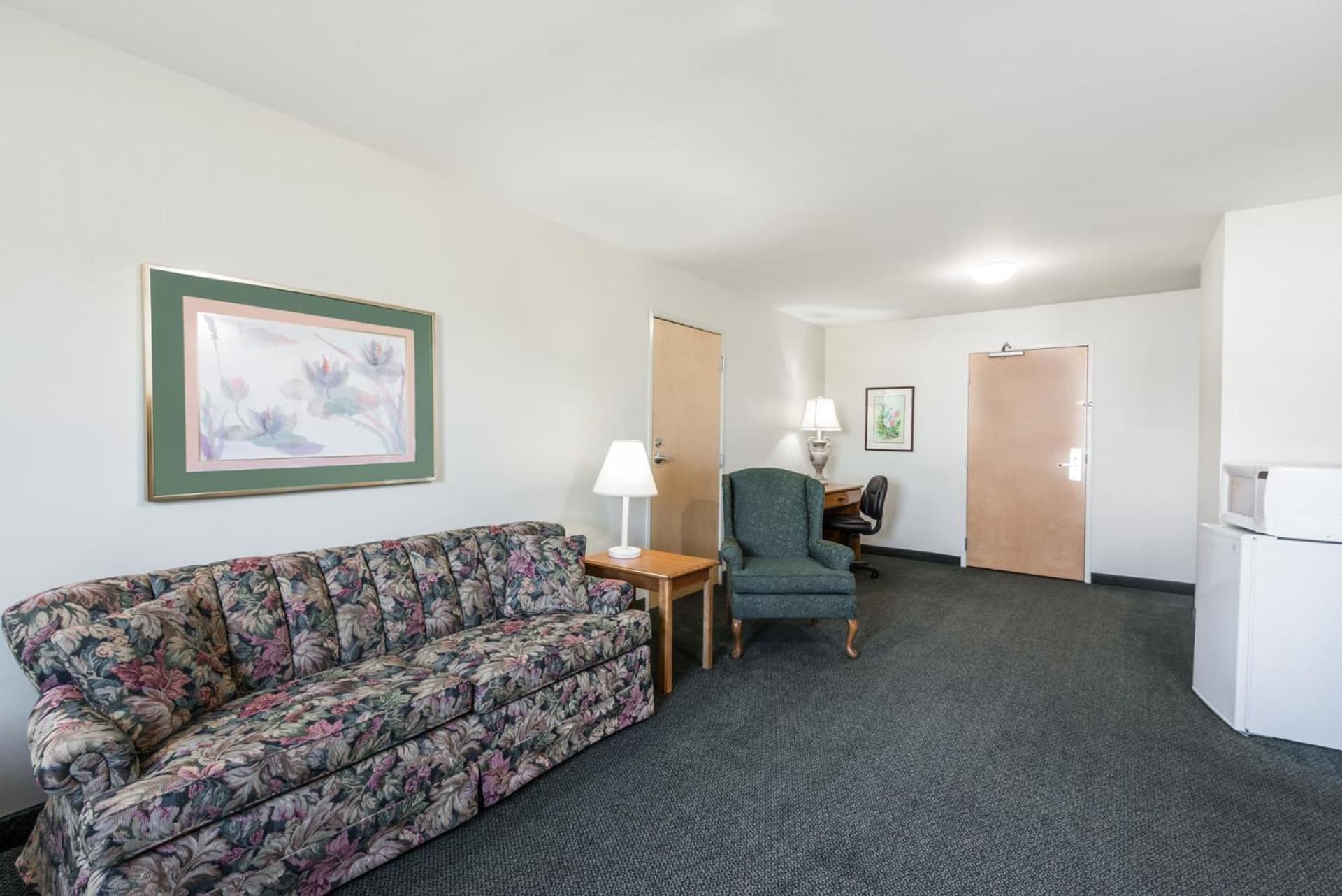 Super 8 by Wyndham Hagerstown/Halfway Area gallery photo in Hagerstown, MD — image 18