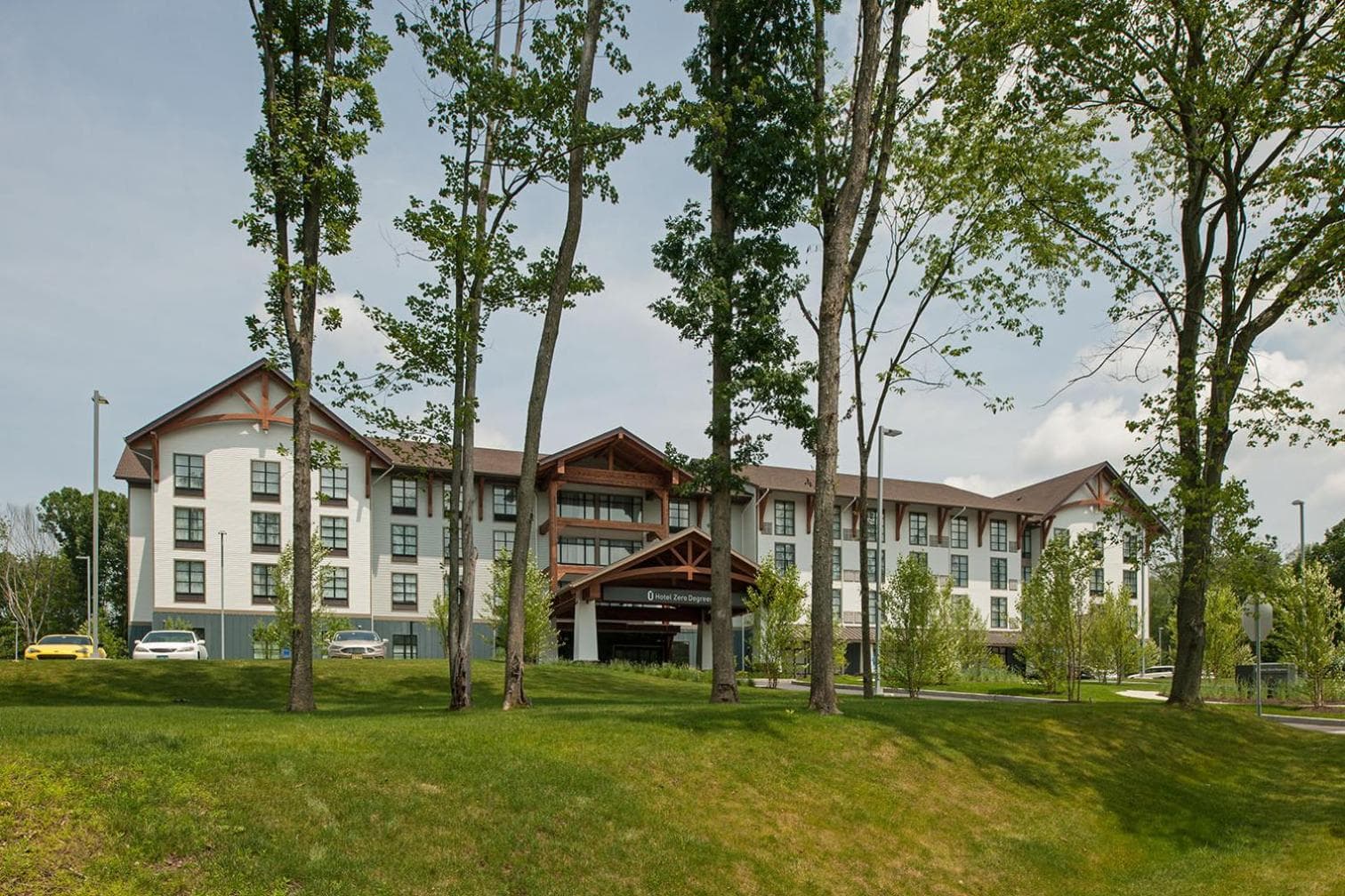 Hotel Zero Degrees Danbury gallery photo in Danbury, CT — image 4