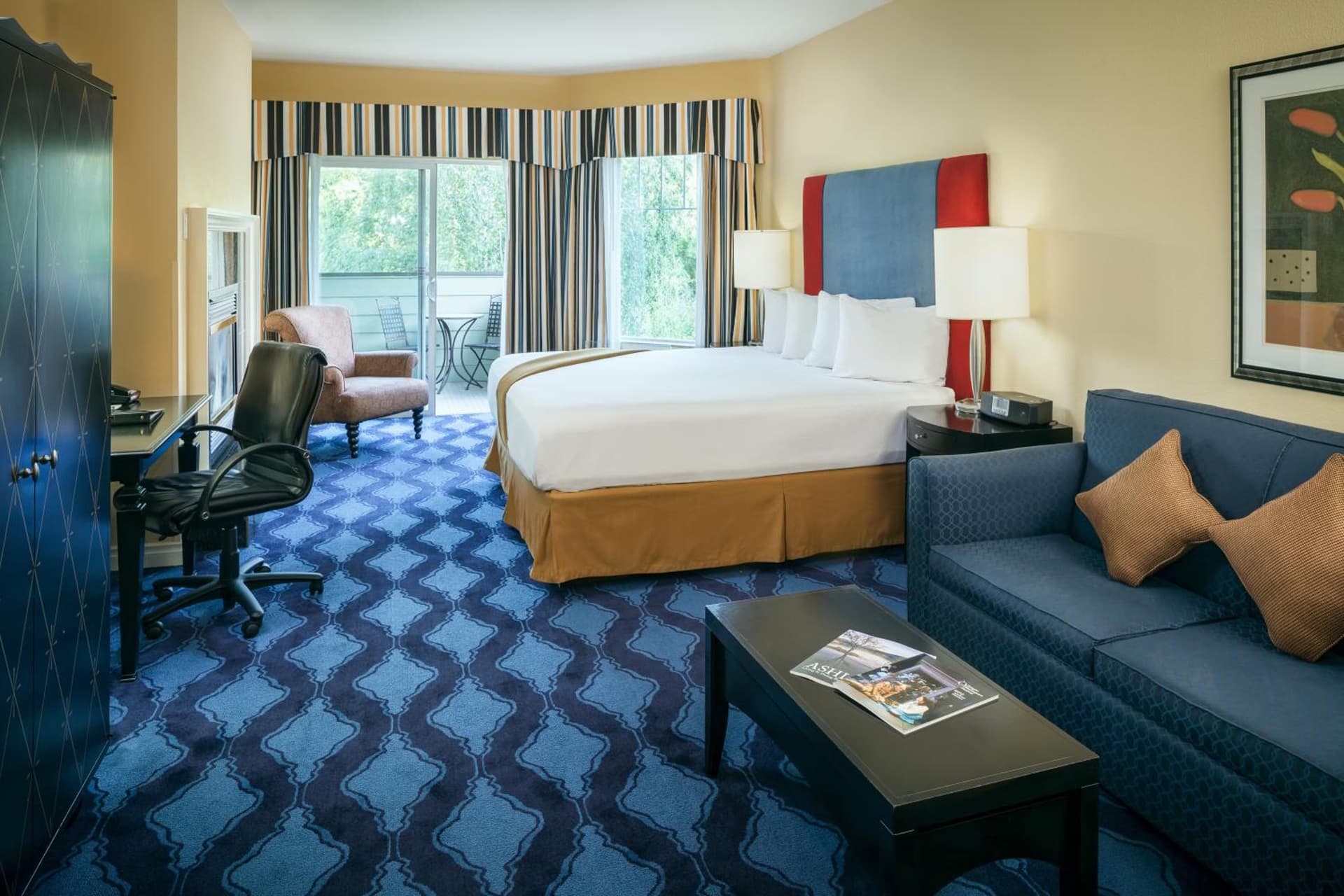 Plaza Inn & Suites at Ashland Creek gallery photo in Ashland, OR — image 16