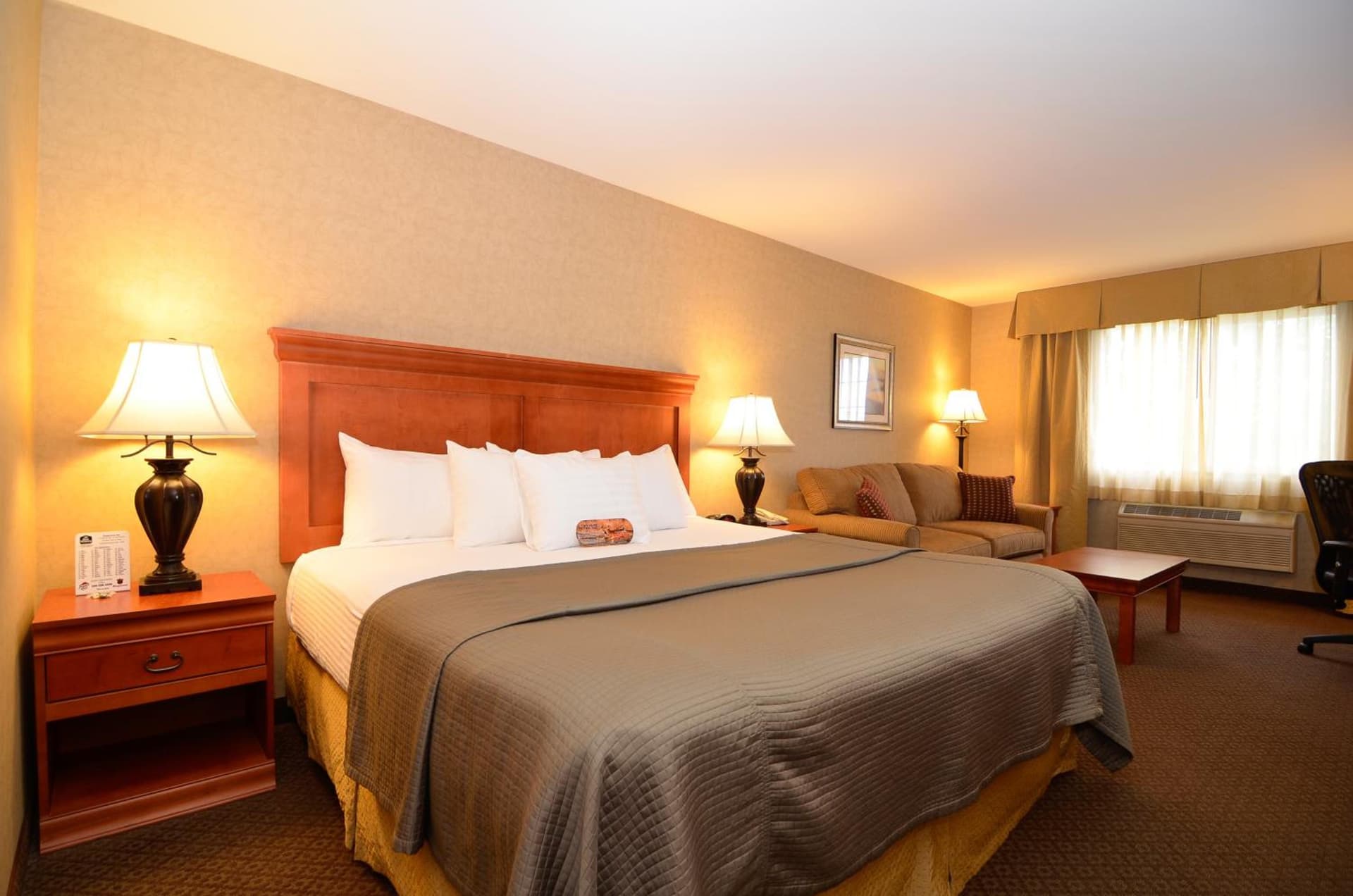 Best Western Plus Kennewick Inn gallery photo in Kennewick, WA — image 31