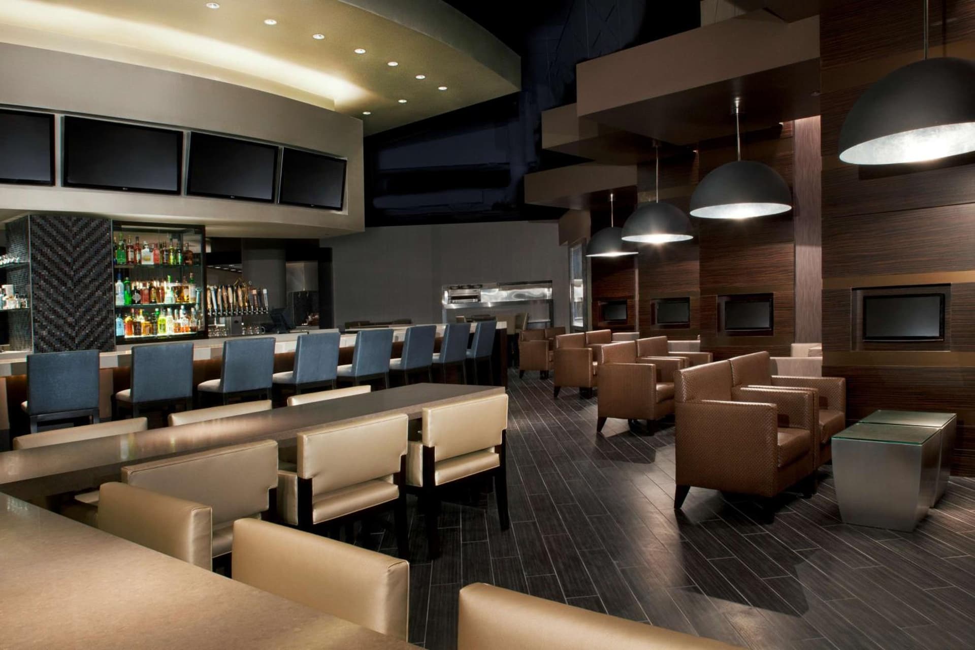 Hyatt Regency New Orleans interior in New Orleans, LA — gallery photo 2