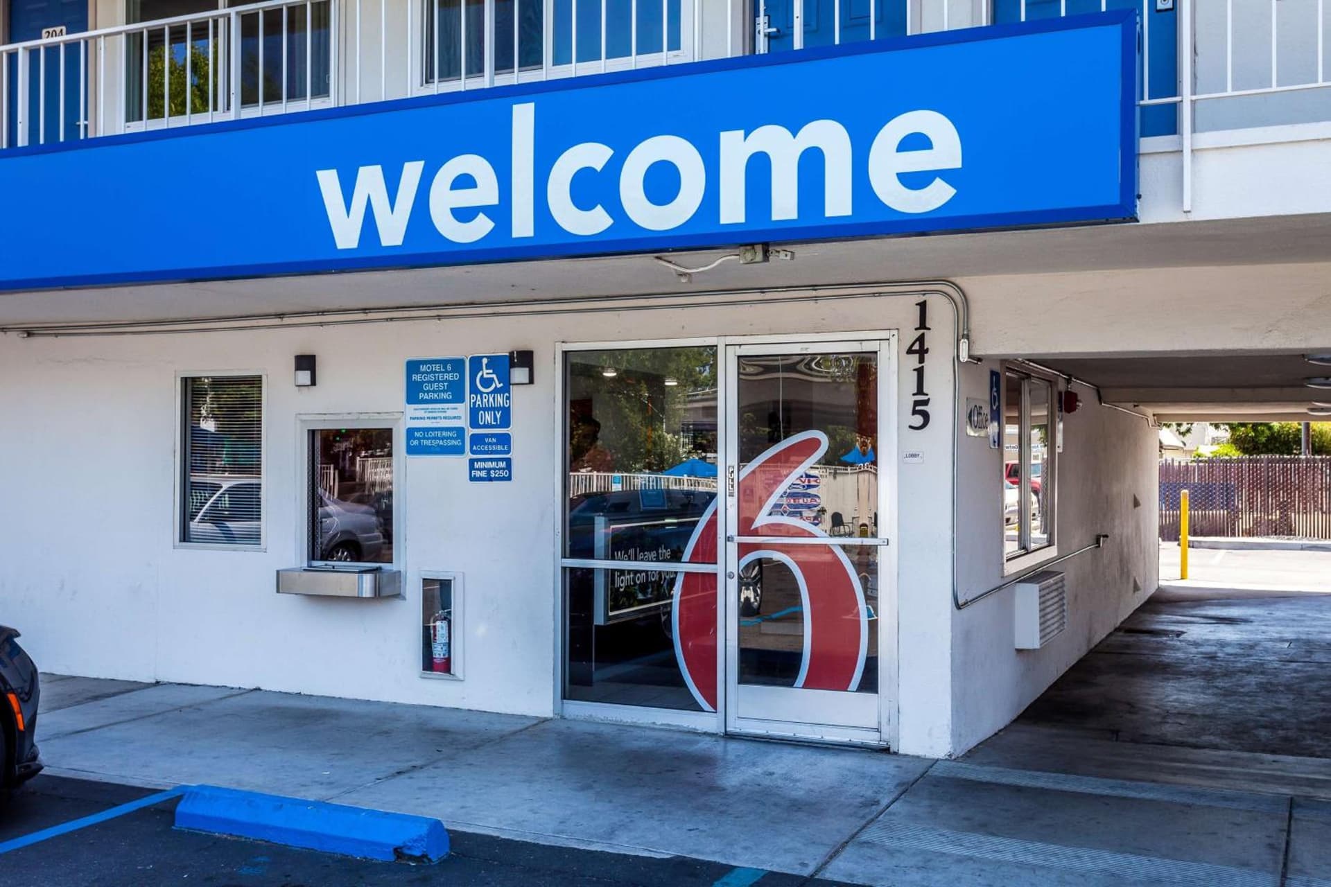Motel 6 Sacramento, Ca - Downtown gallery photo in Sacramento, CA — image 5