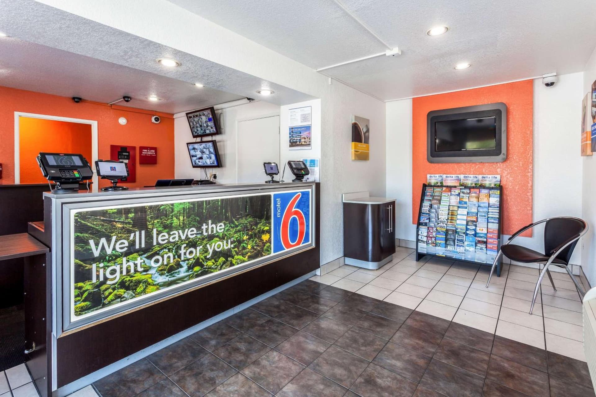 Motel 6 Sacramento, Ca - Downtown gallery photo in Sacramento, CA — image 6