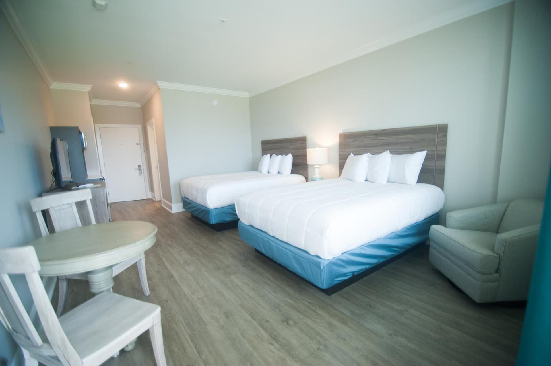 Islander Hotel & Resort gallery photo in Emerald Isle, NC — image 4