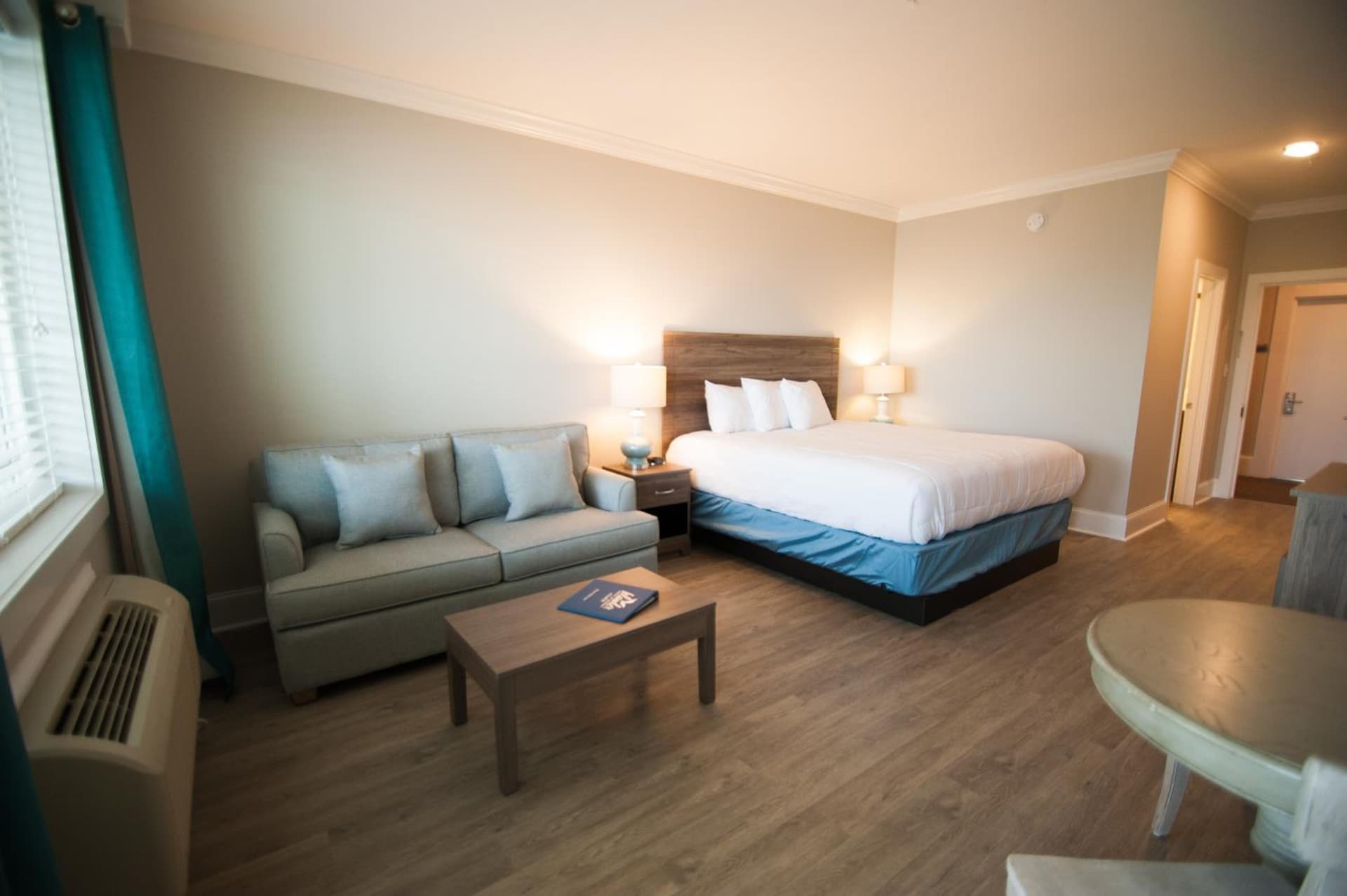 Islander Hotel & Resort gallery photo in Emerald Isle, NC — image 48