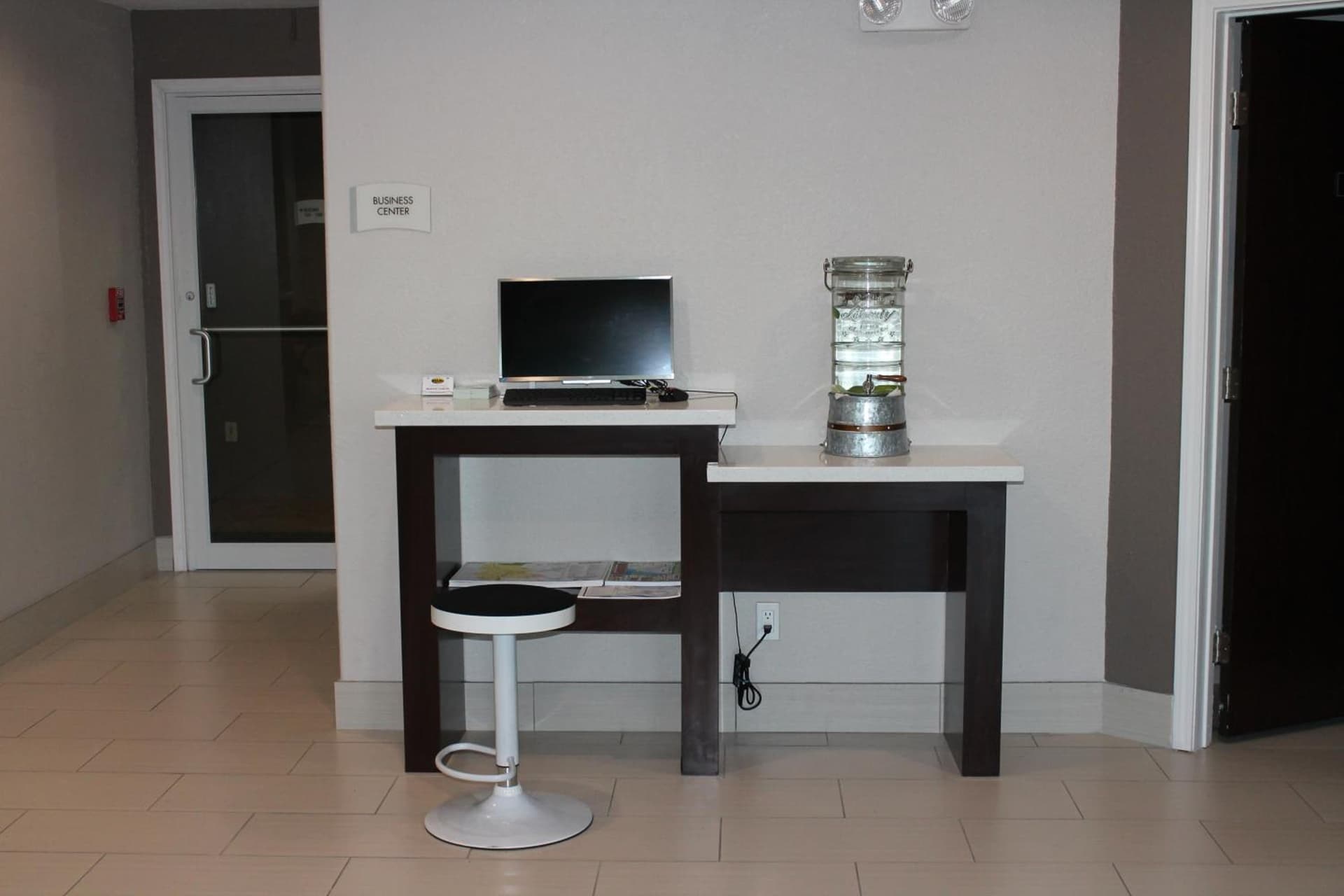 Quality Inn & Suites Port Arthur - Nederland gallery photo in Port Arthur, TX — image 50