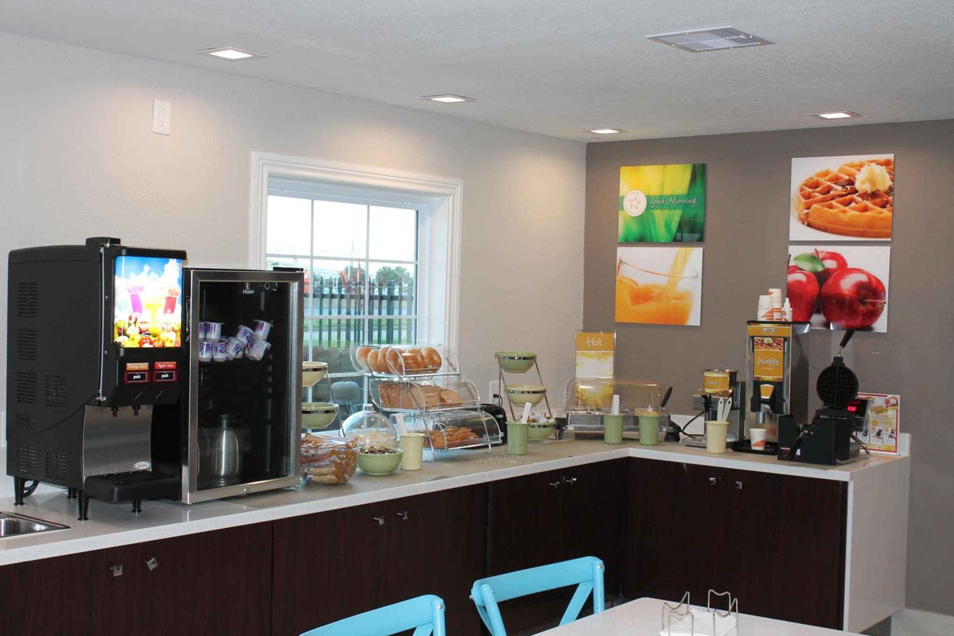 Quality Inn & Suites Port Arthur - Nederland gallery photo in Port Arthur, TX — image 57