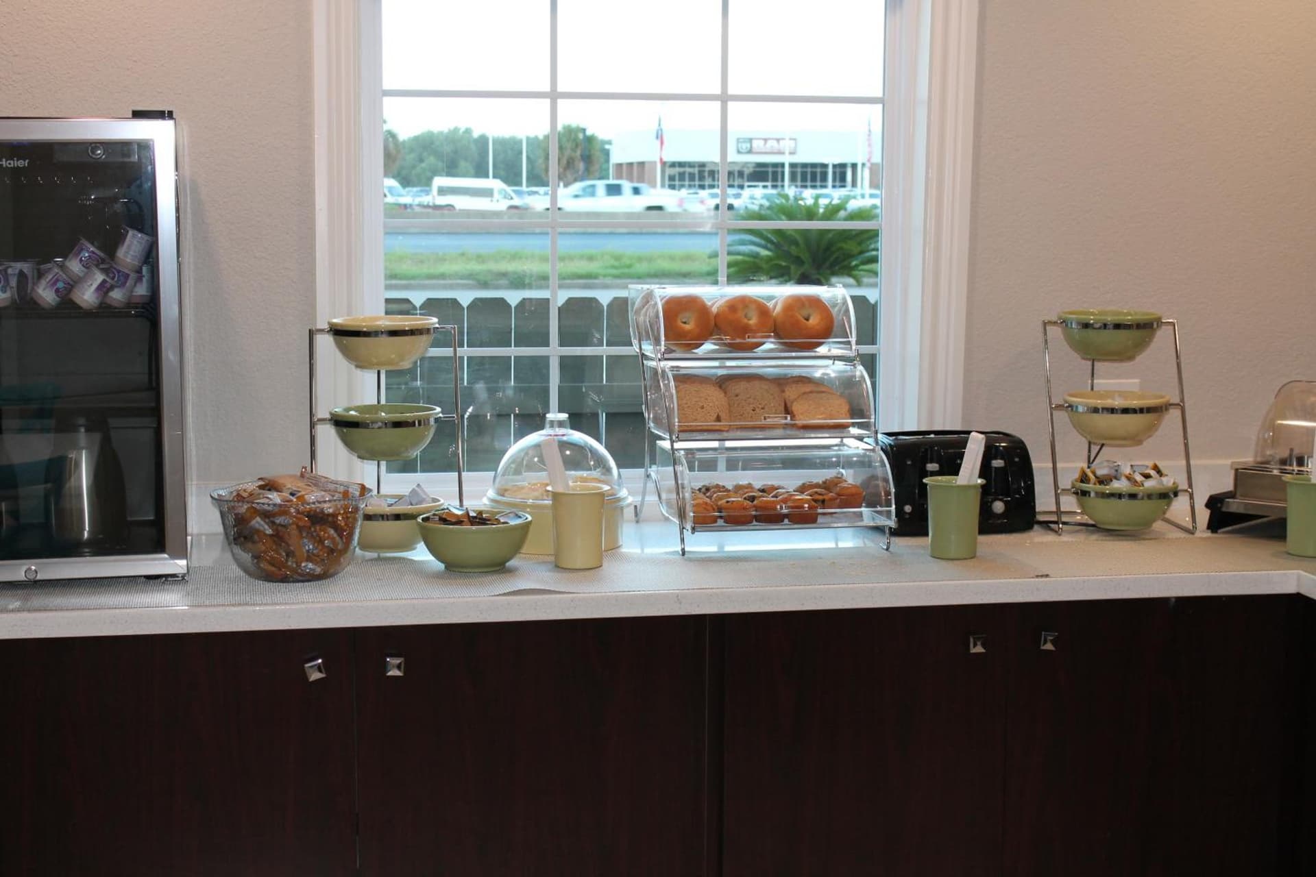Quality Inn & Suites Port Arthur - Nederland gallery photo in Port Arthur, TX — image 59