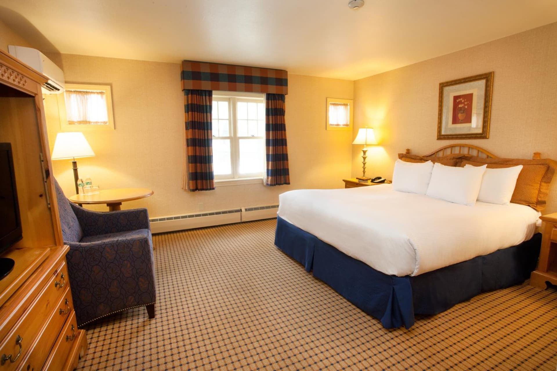 Wolfeboro Inn gallery photo in Wolfeboro — image 34