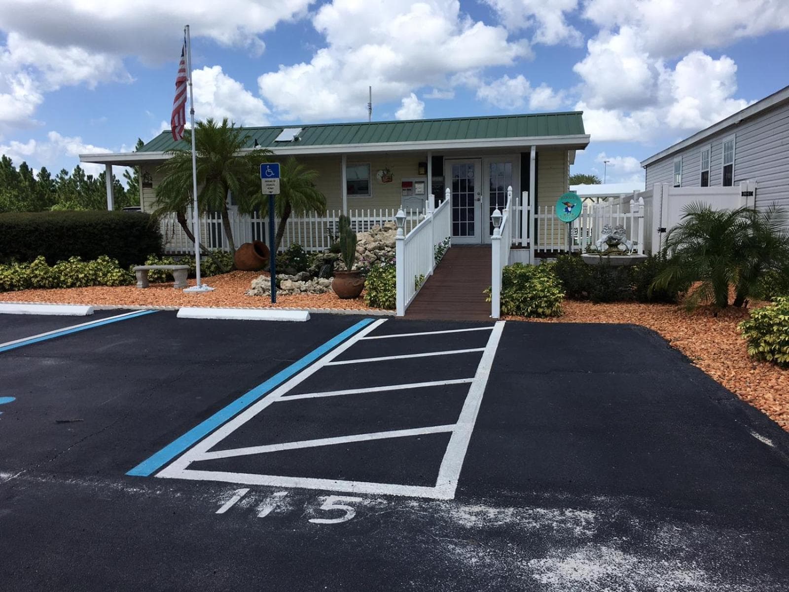 Woody's RV Resort LLC interior in Sebring, FL — gallery photo 2