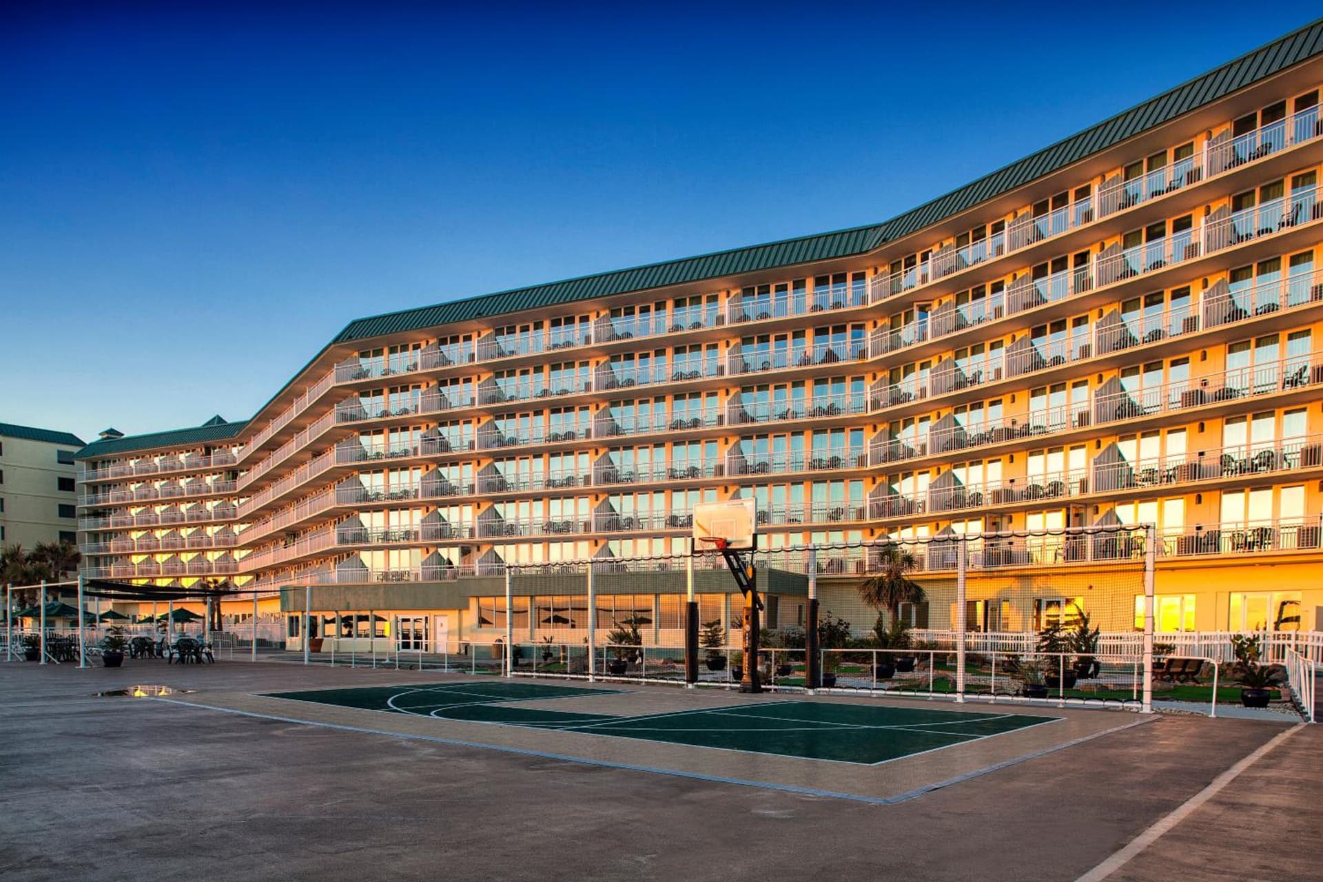 Royal Floridian Resort by Spinnaker featured exterior or lobby in Ormond Beach, FL — similar hotel