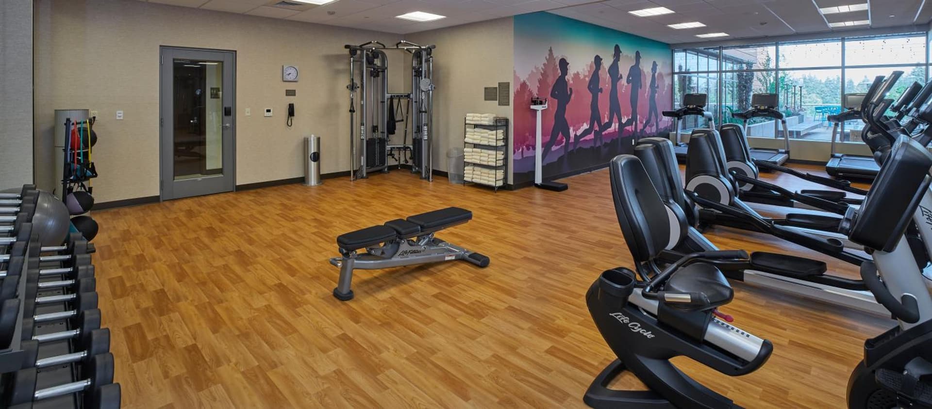 Hyatt Place Eugene/Oakway Center interior in Eugene, OR — gallery photo 2