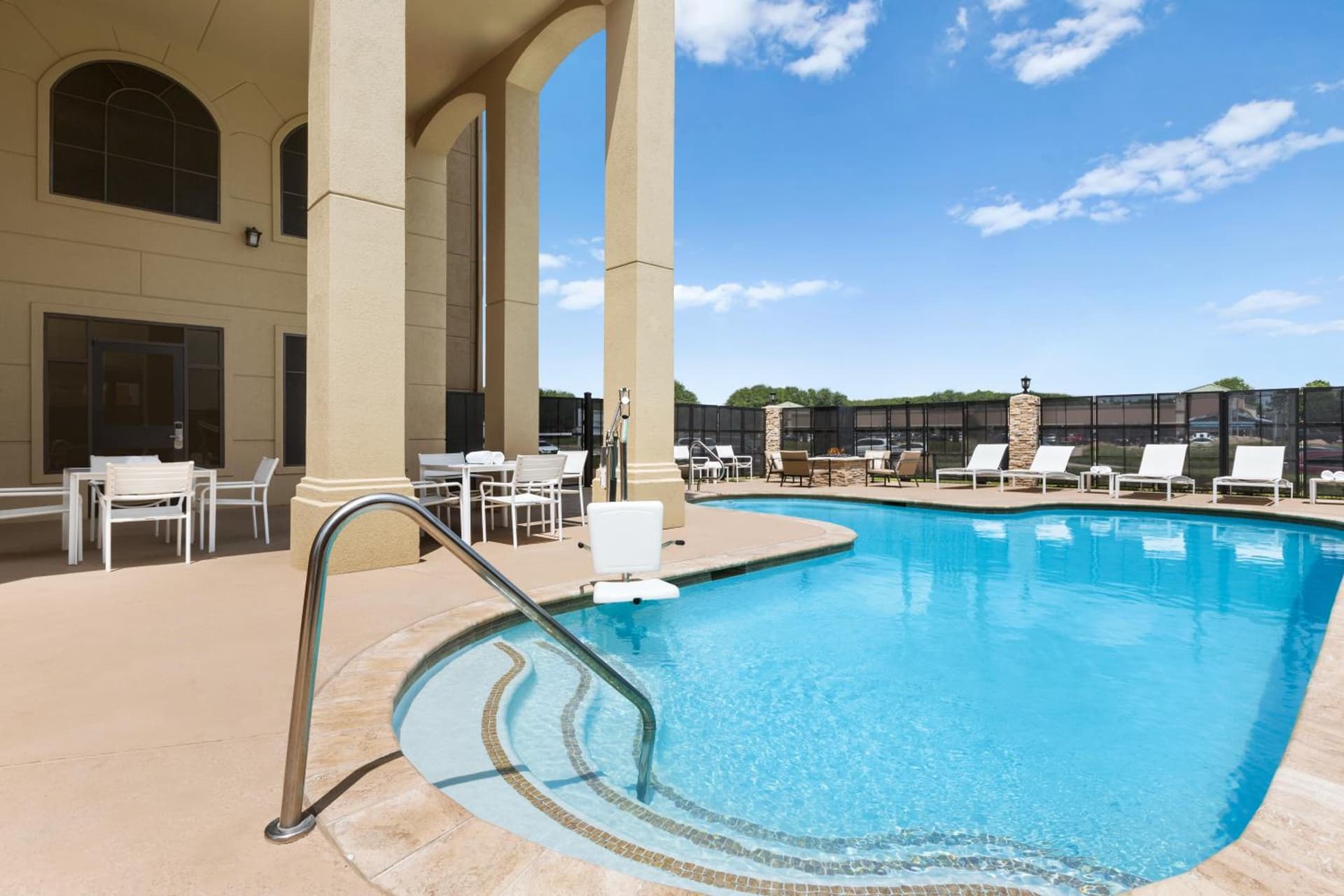 Country Inn & Suites by Radisson, Houston Northwest, TX property views in Houston, TX — gallery photo 3