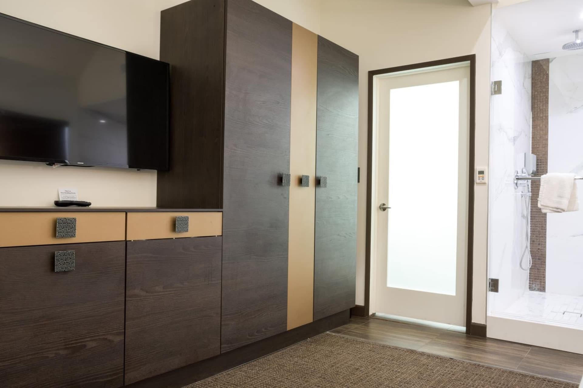 Hotel Xilo Glendale gallery photo in Glendale, CA — image 35