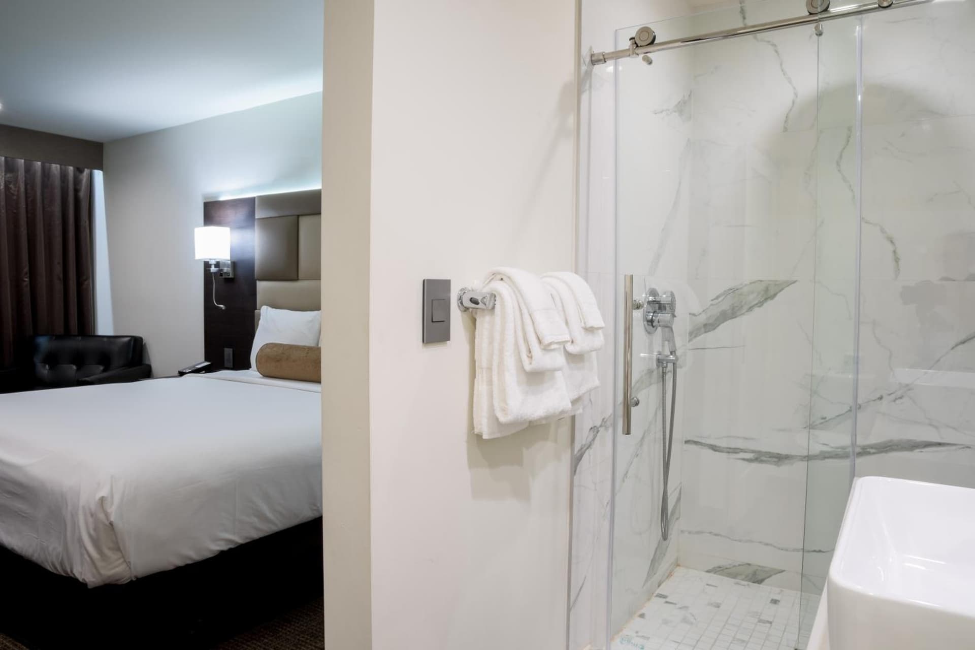 Hotel Xilo Glendale gallery photo in Glendale, CA — image 41