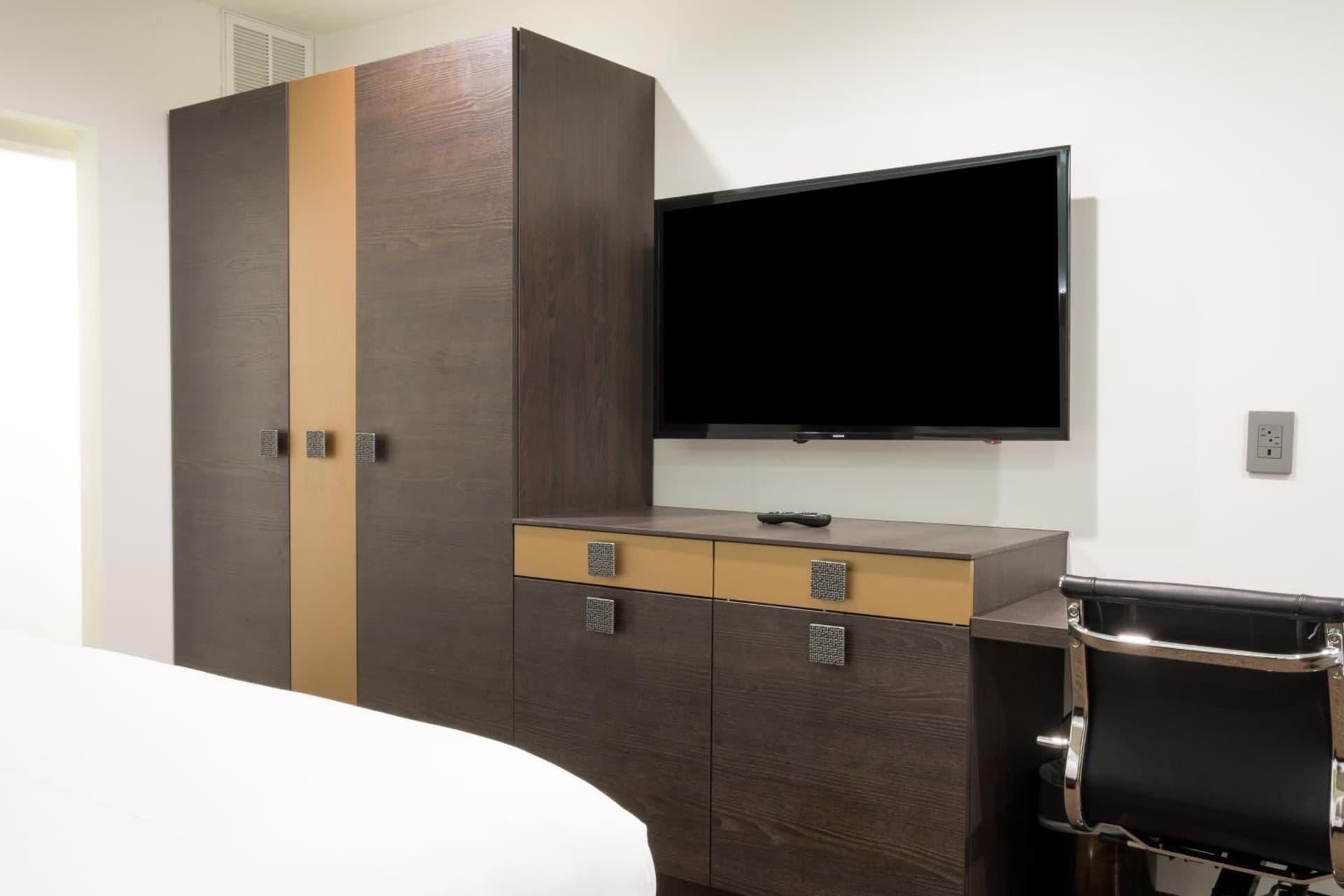 Hotel Xilo Glendale gallery photo in Glendale, CA — image 9