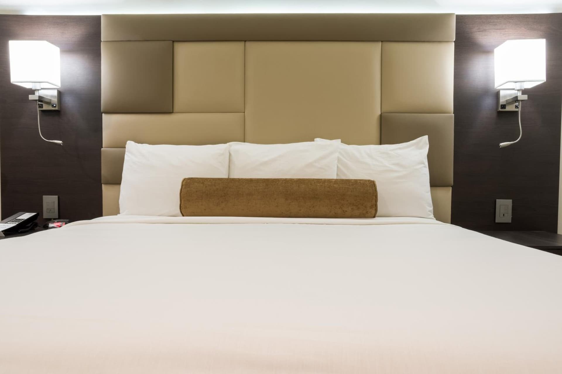 Hotel Xilo Glendale gallery photo in Glendale, CA — image 7