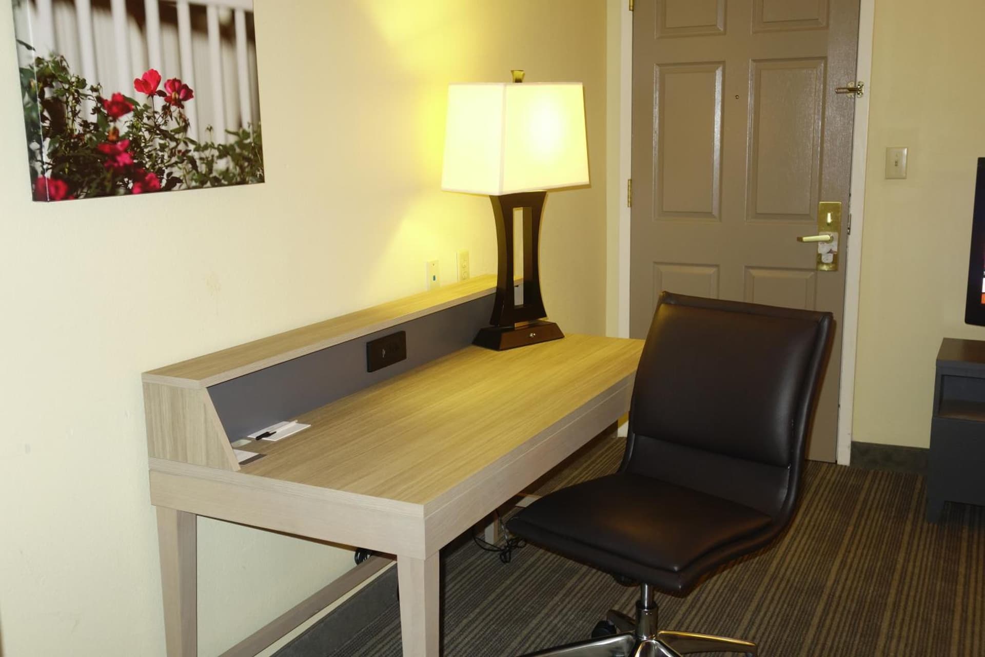 Country Inn & Suites by Radisson, Burlington Elon , NC gallery photo in Burlington, NC — image 14