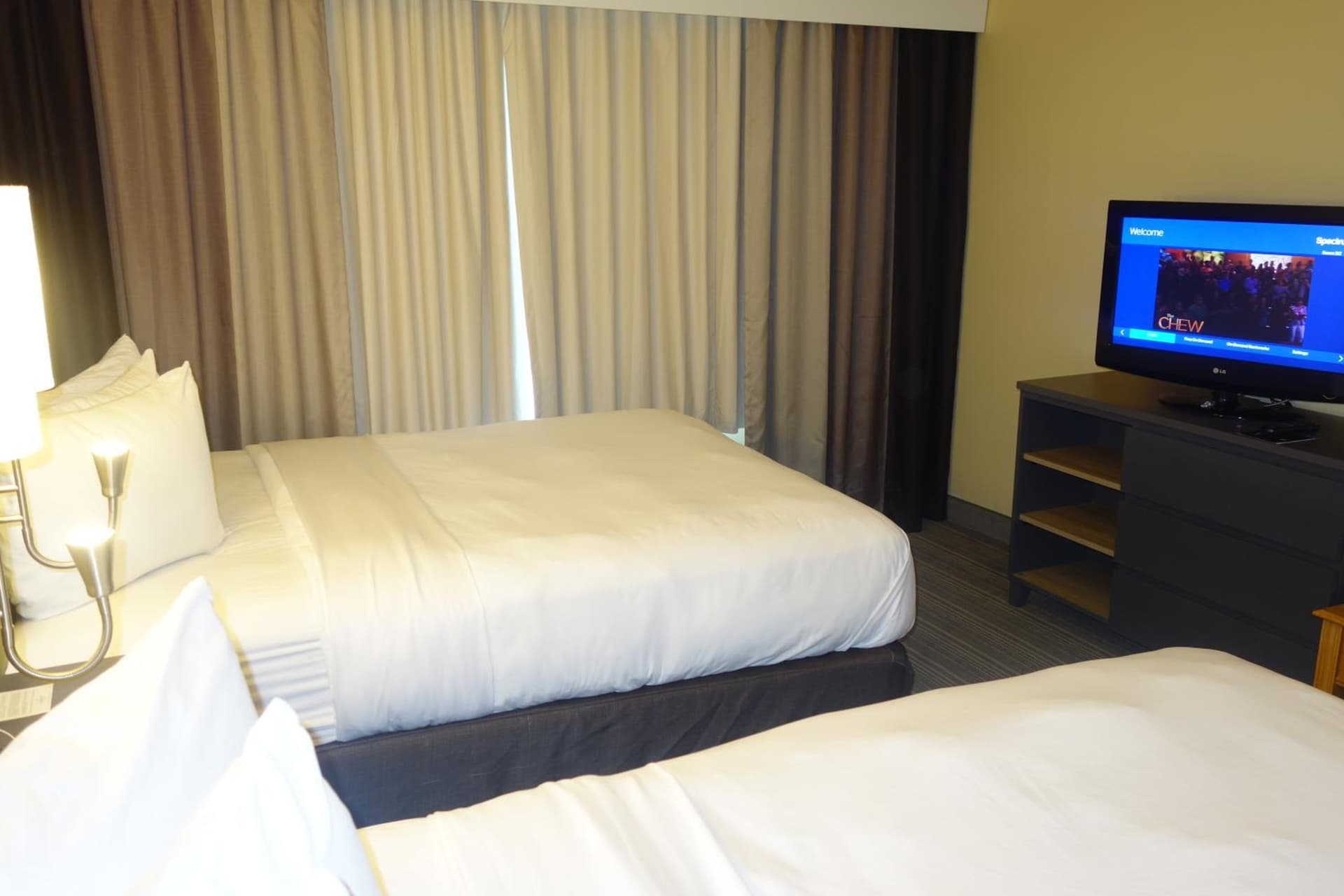 Country Inn & Suites by Radisson, Burlington Elon , NC gallery photo in Burlington, NC — image 22
